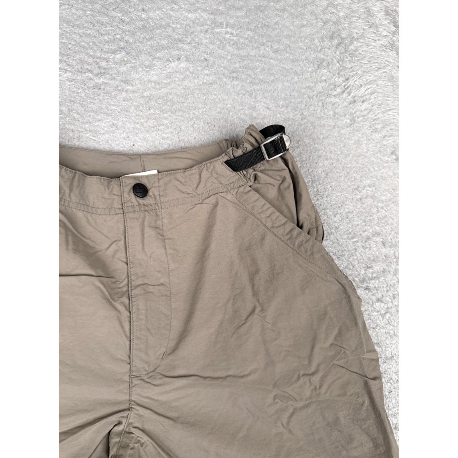 Vintage REI Shorts Womens XS Brown Hiking 6 Inseam Adjustable Waist Quick Dry Nylon Shirt? Size 26" / US 2 / IT 38 - 5 Thumbnail