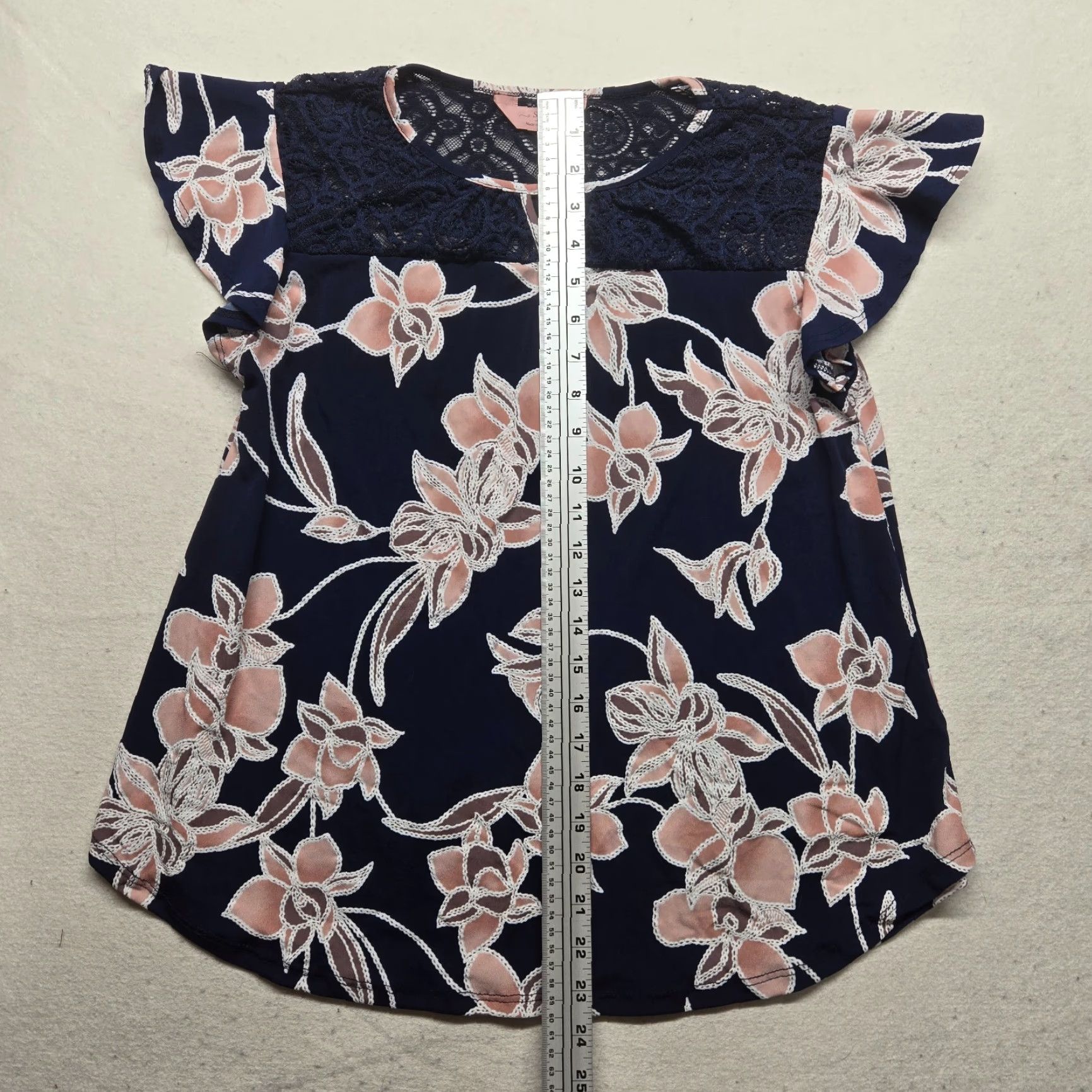 Vintage SJS Blouse Adult Womens Size Medium Navy Blue Floral Short Sleeve Lace Shirt Size M / US 6-8 / IT 42-44 - 5 Thumbnail