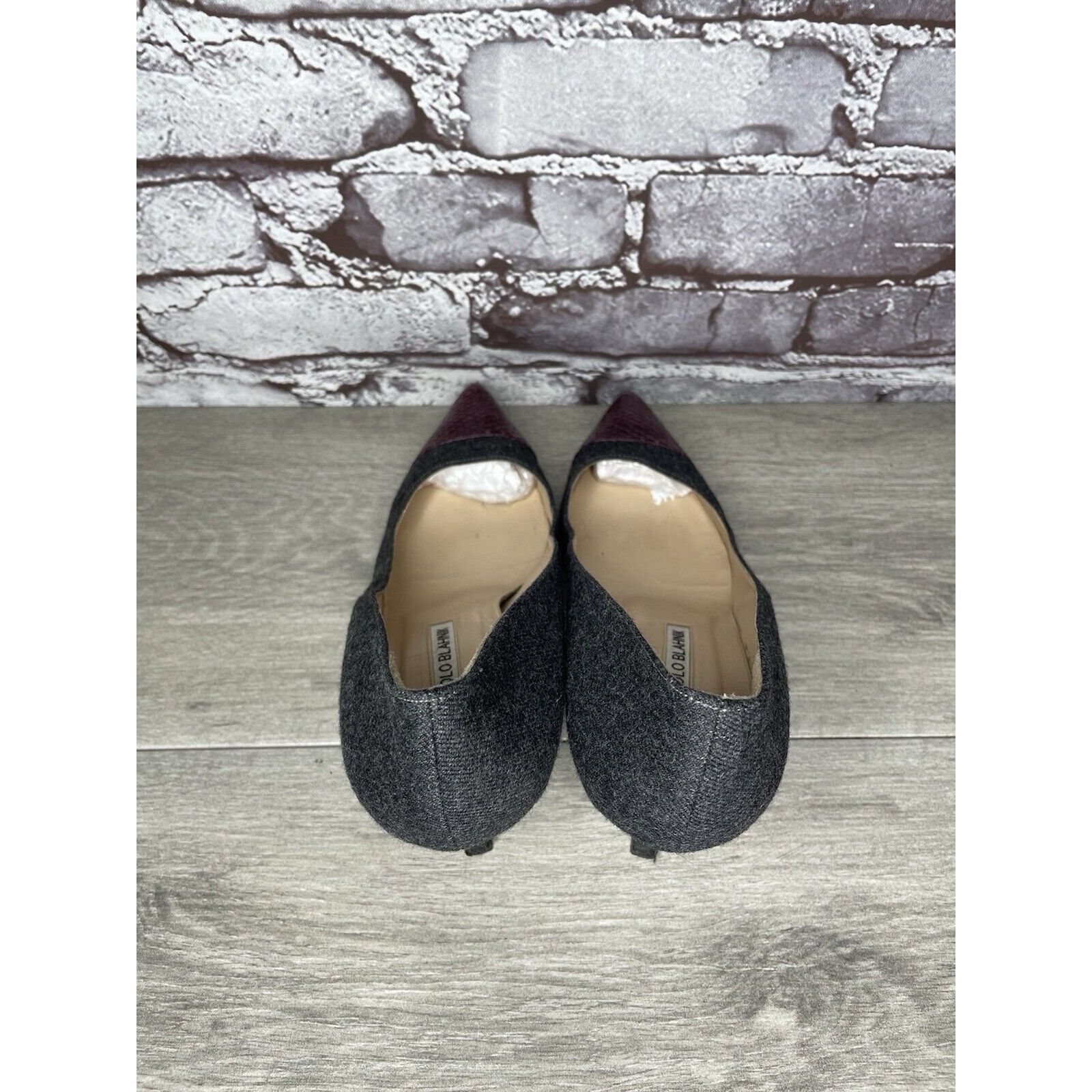 Manolo Blahnik Manolo Blahnik Grey Wool Fabric Burgundy Pointed Toe Heels W Size US 9 / IT 39 - 8 Thumbnail