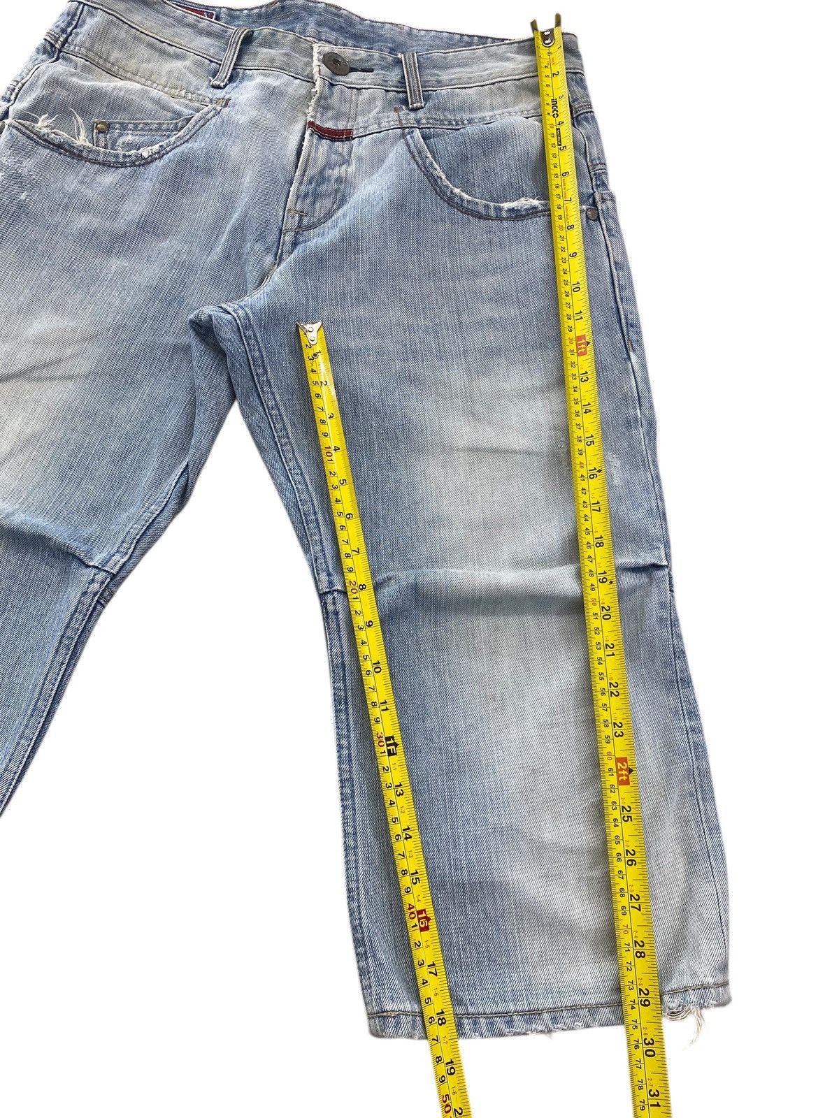 Japanese Brand Japanese Brand Light Wash Distressed Style Wide Leg Cut Size US 34 / EU 50 - 8 Thumbnail