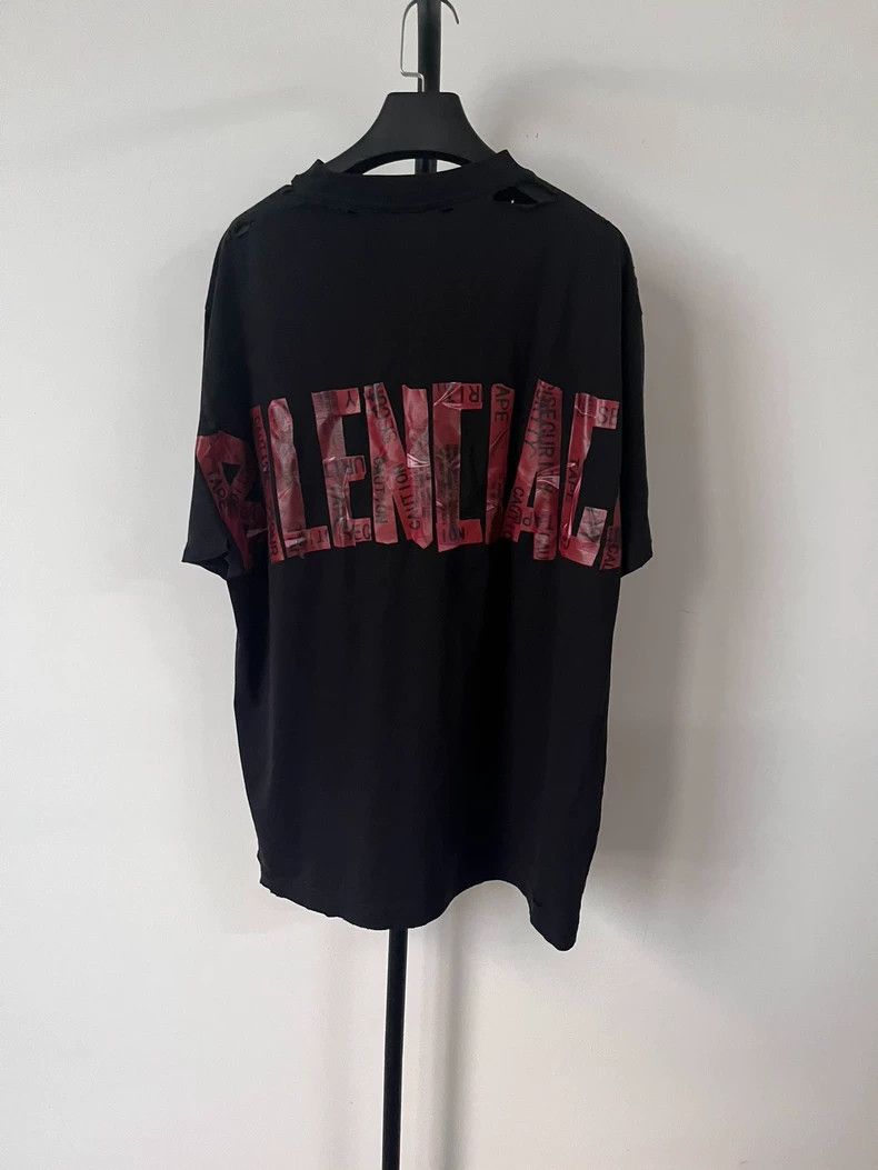 Balenciaga Balenciaga Solid security tape logo short sleeve T-shirt Size US M / EU 48-50 / 2 - 1 Thumbnail