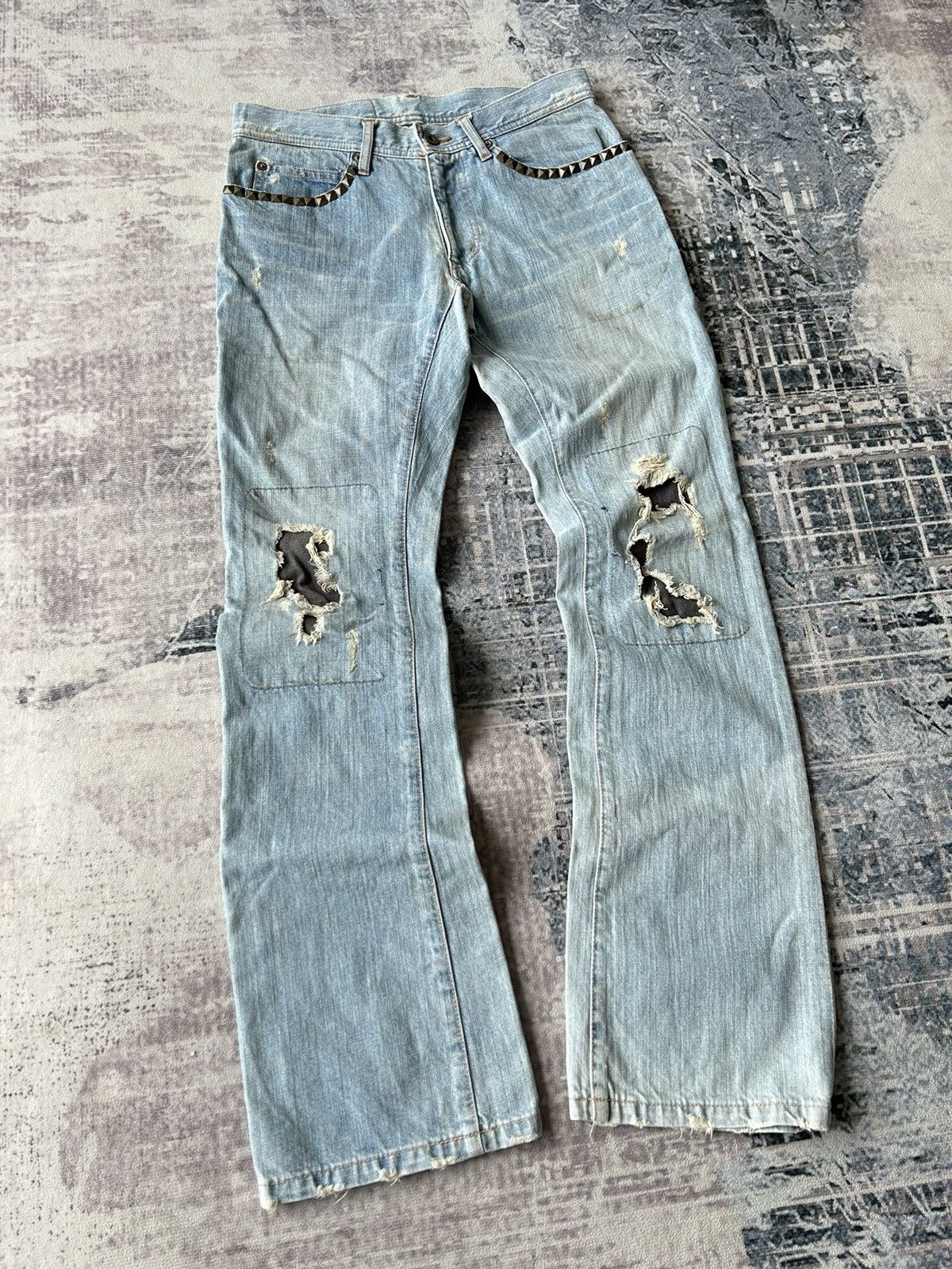 Tete Homme Tete Homme Flared Distressed Jeans Size US 29 - 2 Thumbnail