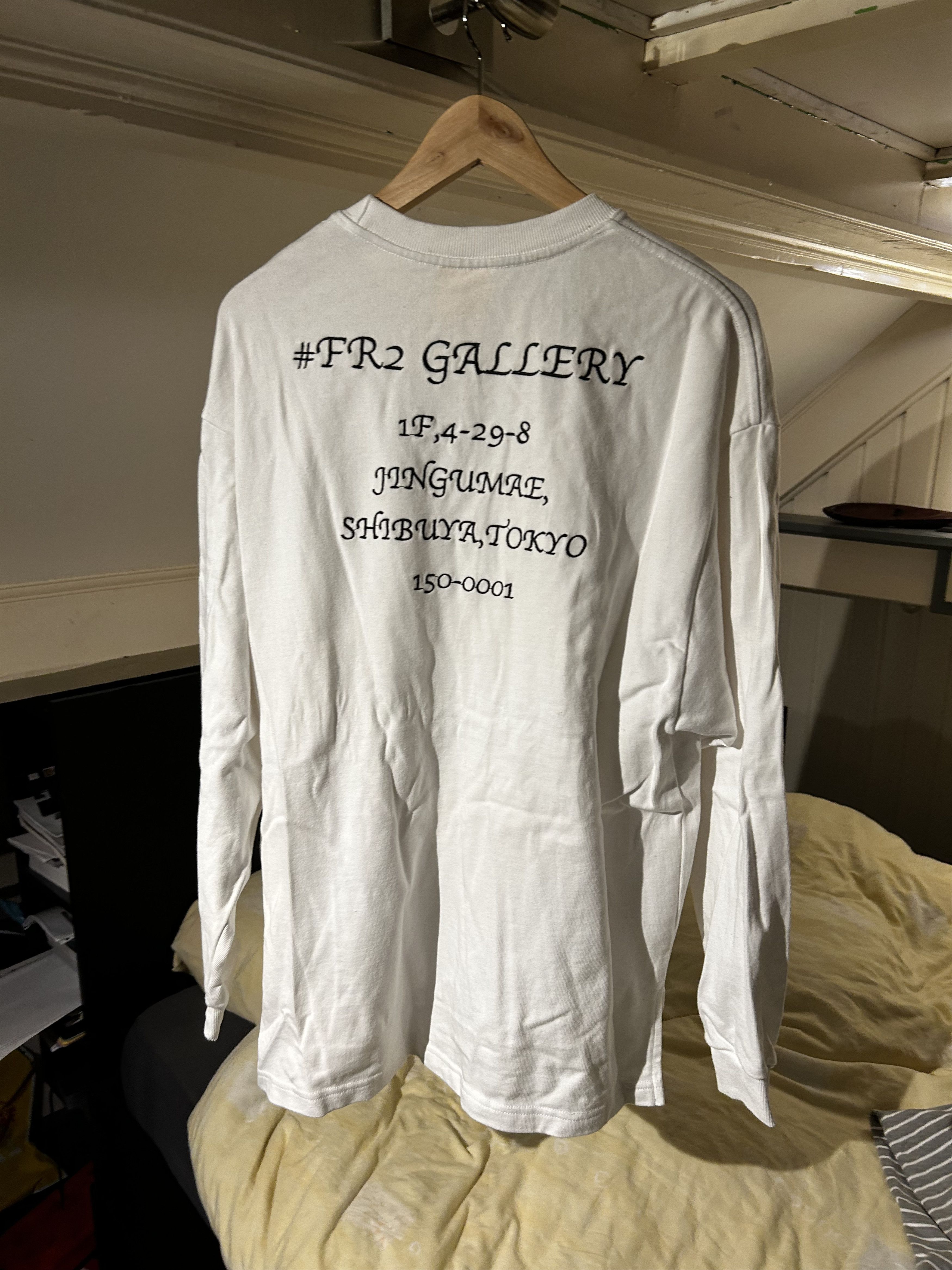 FR2 Fxxking rabbit fr2 smoking chills kills crewneck Size US M / EU 48-50 / 2 - 4 Thumbnail