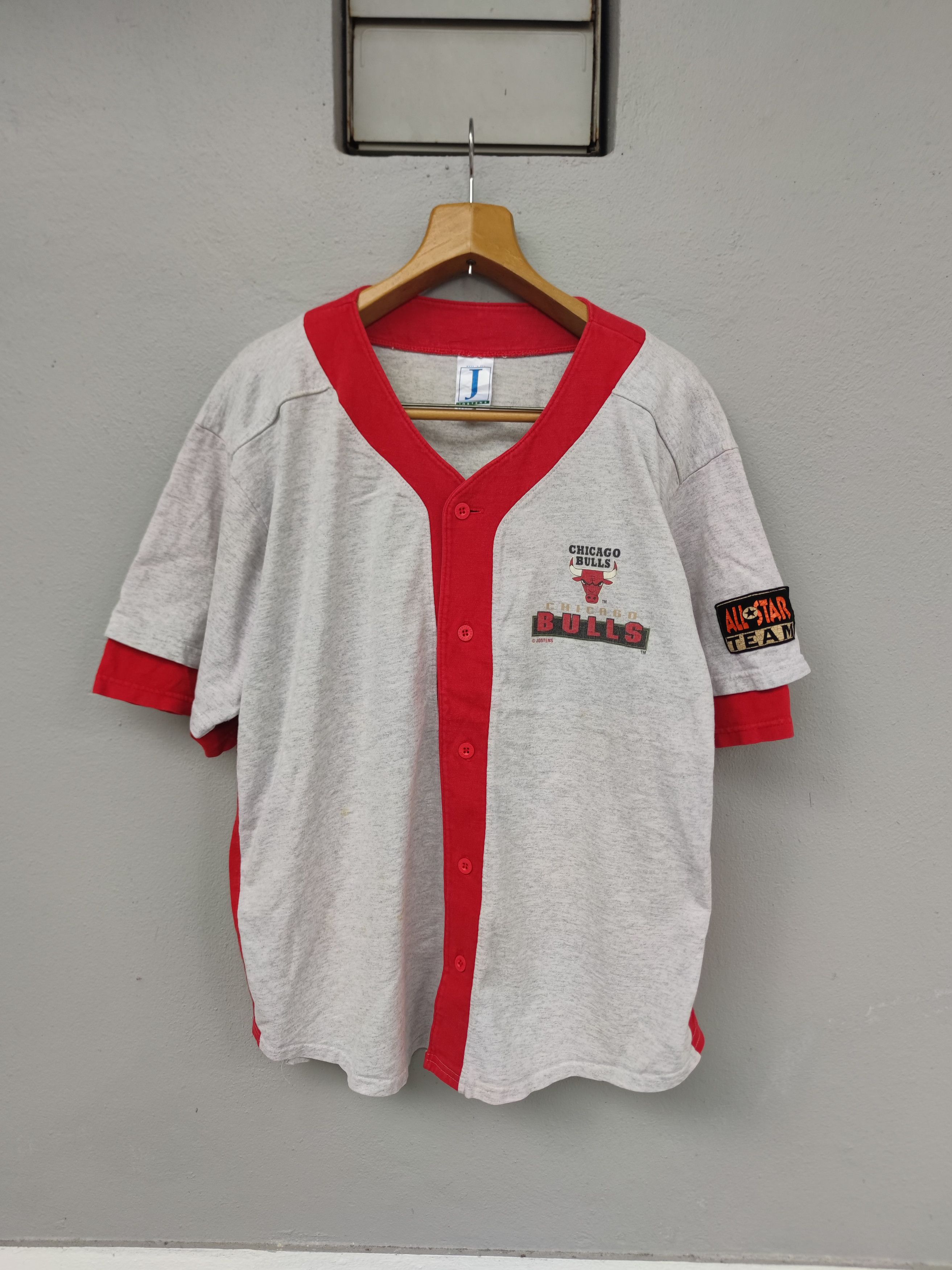 NBA Vintage 90s Chicago Bulls Made in USA Size US XL / EU 56 / 4 - 1 Thumbnail