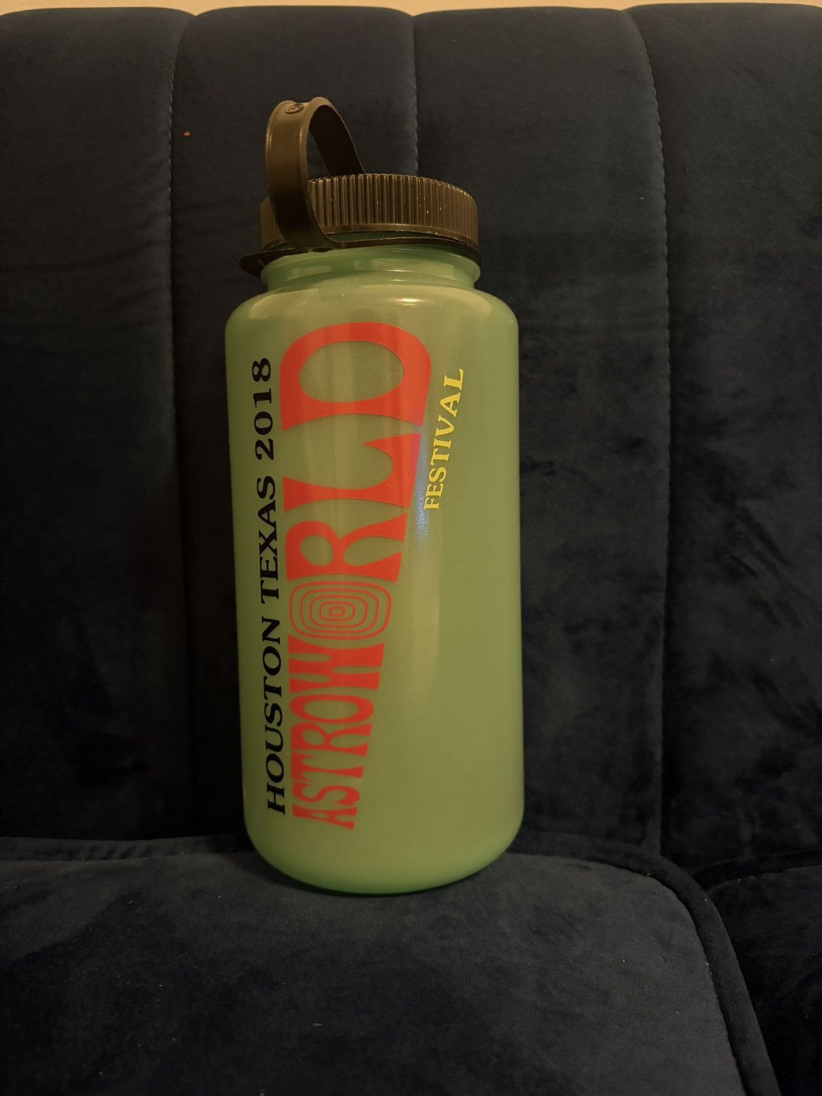 Travis Scott Travis Scott Astroworld 2018 Glow in the Dark Water Bottle Size ONE SIZE - 4 Thumbnail