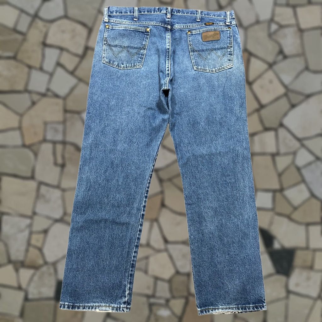 Wrangler VINTAGE Wrangler George Strait Jeans Mens 38x30 Blue Cowboy Cut Denim 90s Size US 38 / EU 54 - 1 Thumbnail