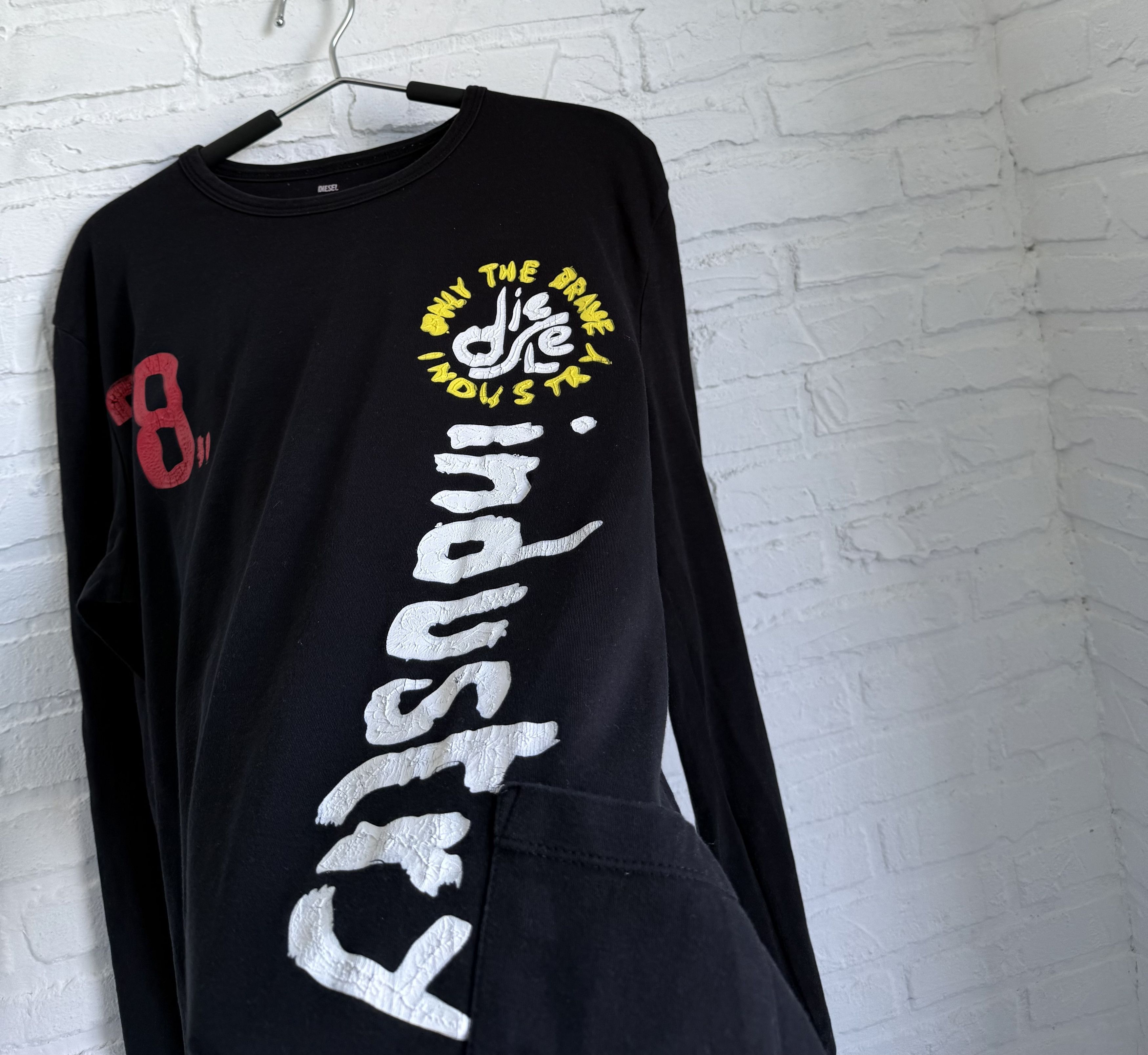 Diesel Vintage y2k Diesel hand painted logo long sleeve t-shirt Size US L / EU 52-54 / 3 - 4 Thumbnail