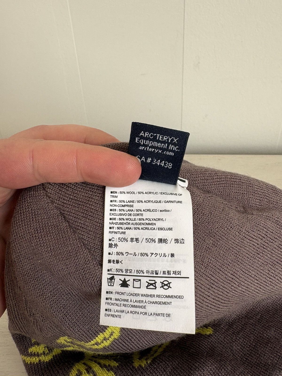 Arc'teryx Vintage Arc'teryx Reversible Unisex Beanie Hat One Size Size ONE SIZE - 4 Thumbnail