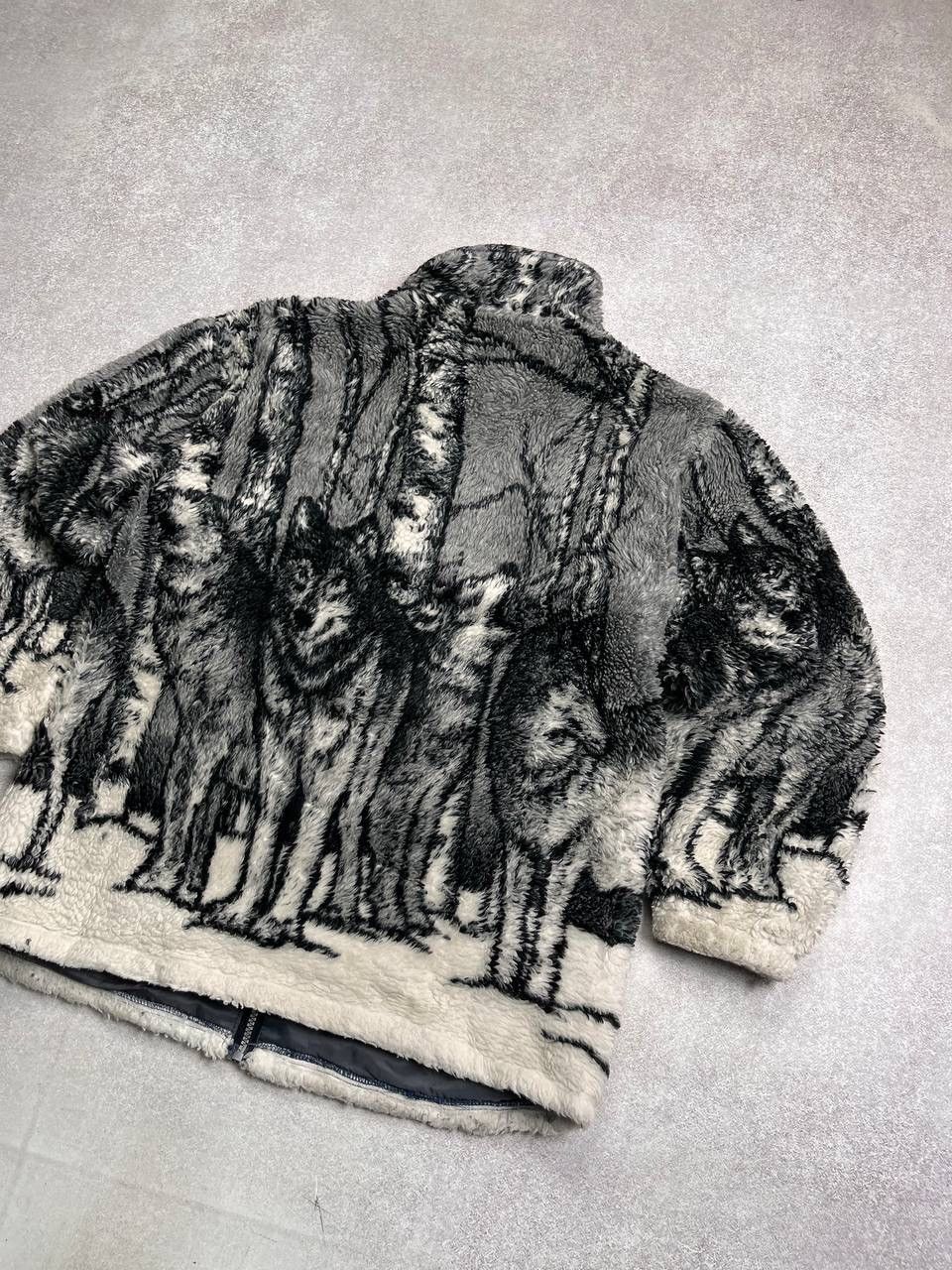 Japanese Brand × Vintage ⚡️QUICK SALE⚡️ Vintage Retro Wolves Fleece Sherpa Jacket L Size US L / EU 52-54 / 3 - 5 Thumbnail