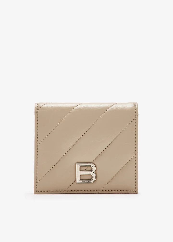 Balenciaga o1srvl11e0526 Size: OS / Crush Flap Coin Card Holder Quilted Size ONE SIZE - 1 Thumbnail