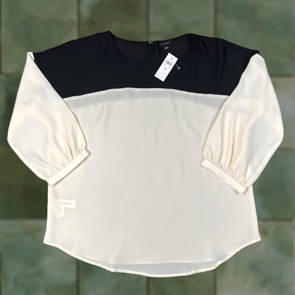Ann Taylor ANN TAYLOR Blouse Shirt Casual 3/4 Sleeve Boat Neck Beige Medium Lightweight Balloon Sleeve Womens M Size M / US 6-8 / IT 42-44 - 1 Thumbnail