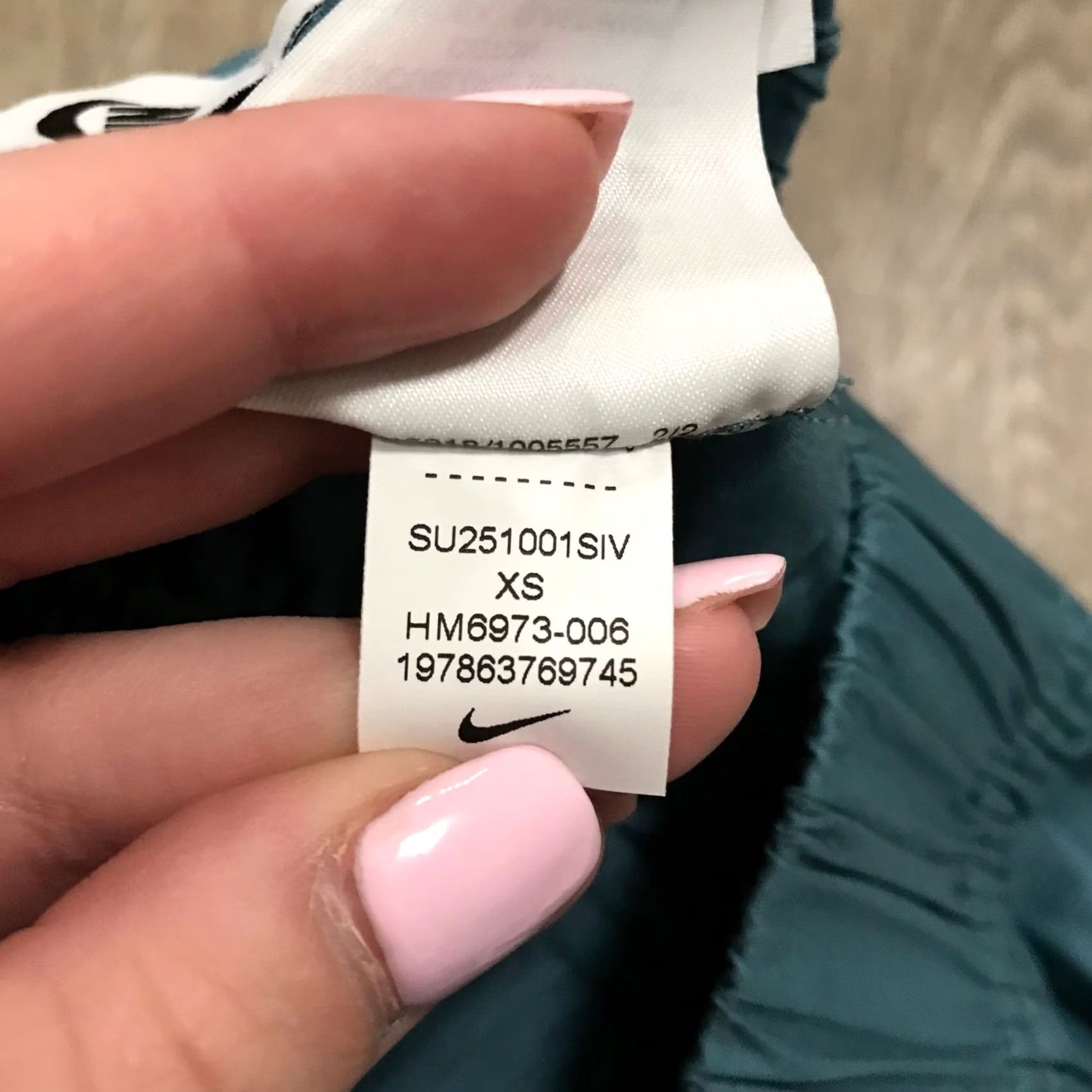 Nike VINTAGE Nike Sportswear Poplin Cropped Tank Top Teal Smocked XS HM6973 Size XS / US 0-2 / IT 36-38 - 5 Thumbnail