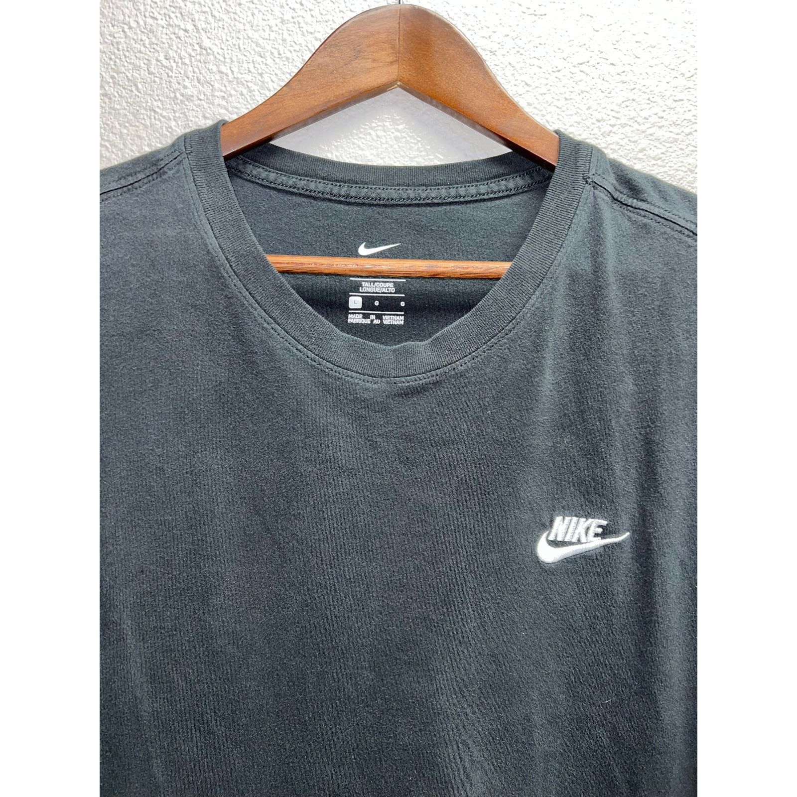 Nike Nike Shirt Swoosh Black Emblem Short Sleeve Logo Tee Large Size US L / EU 52-54 / 3 - 2 Thumbnail