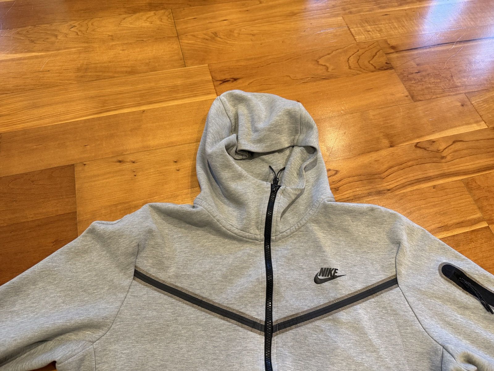 Nike Nike Tech Ziipoered Hoodie Gray-Large Size US L / EU 52-54 / 3 - 6 Thumbnail