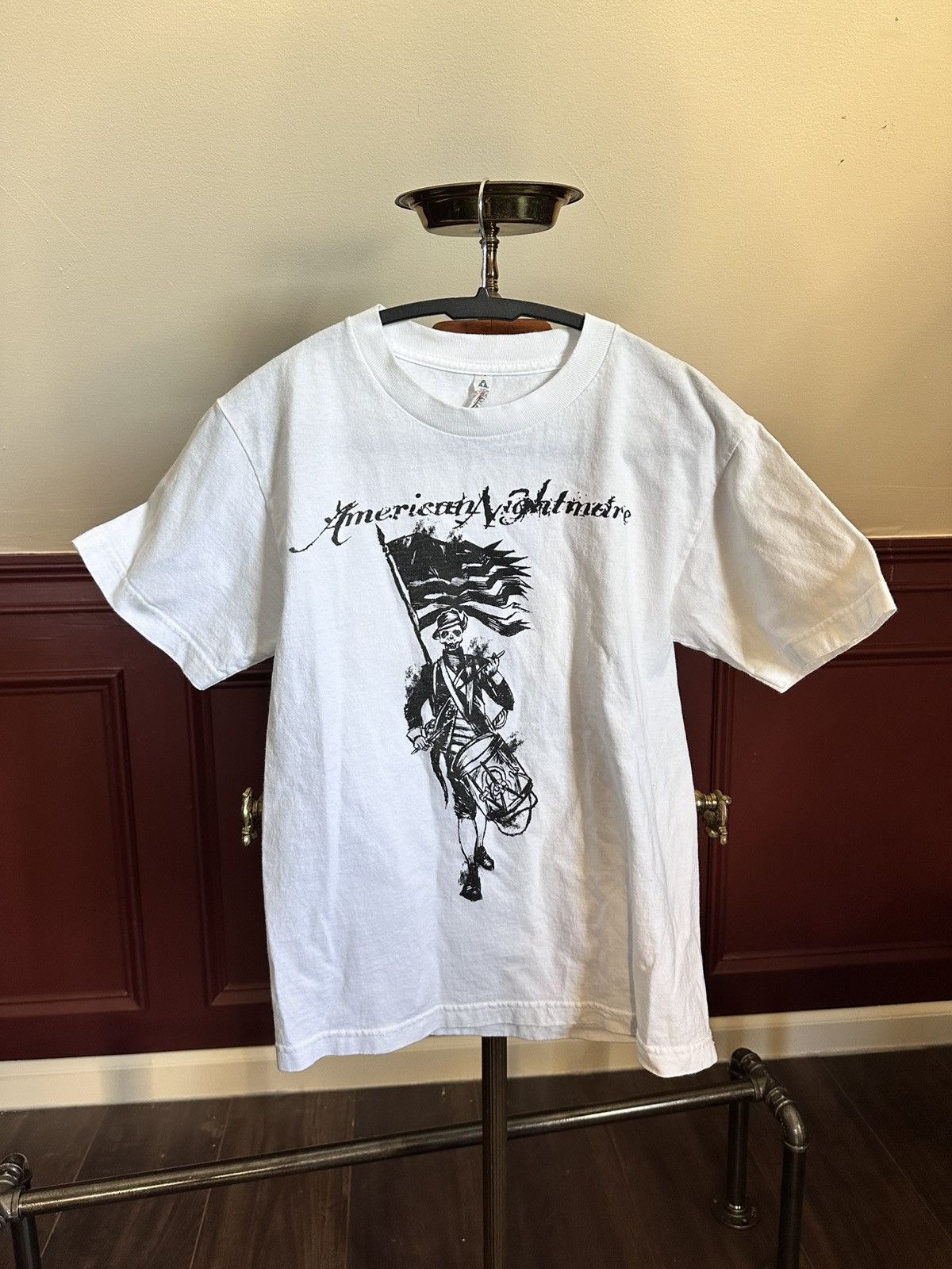 Band Tees AMERICAN NIGHTMARE drummer skeleton vintage white t-shirt Size US S / EU 44-46 / 1 - 1 Thumbnail