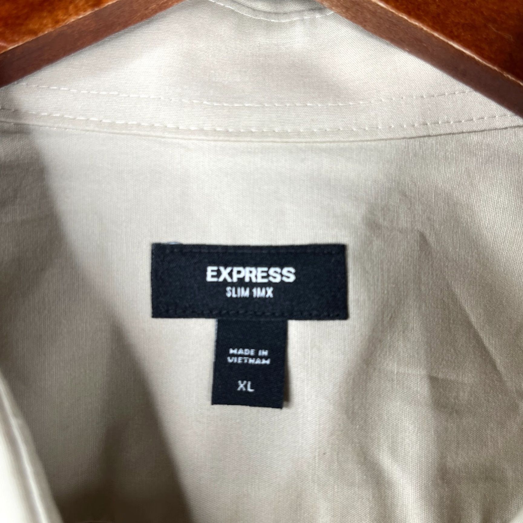 Express Express Shirt XL Beige Slim Classic Button Up Long Sleeve Mens Size US XL / EU 56 / 4 - 4 Thumbnail