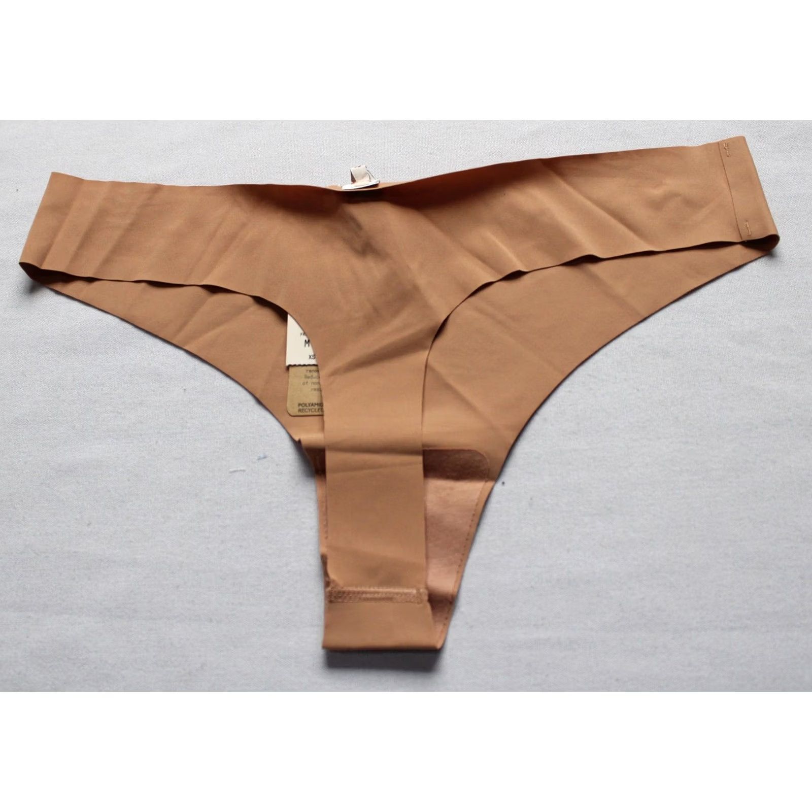Vintage Etam Women's Pure Fit Microfibre Thong Panty AR8 Sand Medium Size 32" / US 10 / IT 46 - 3 Thumbnail