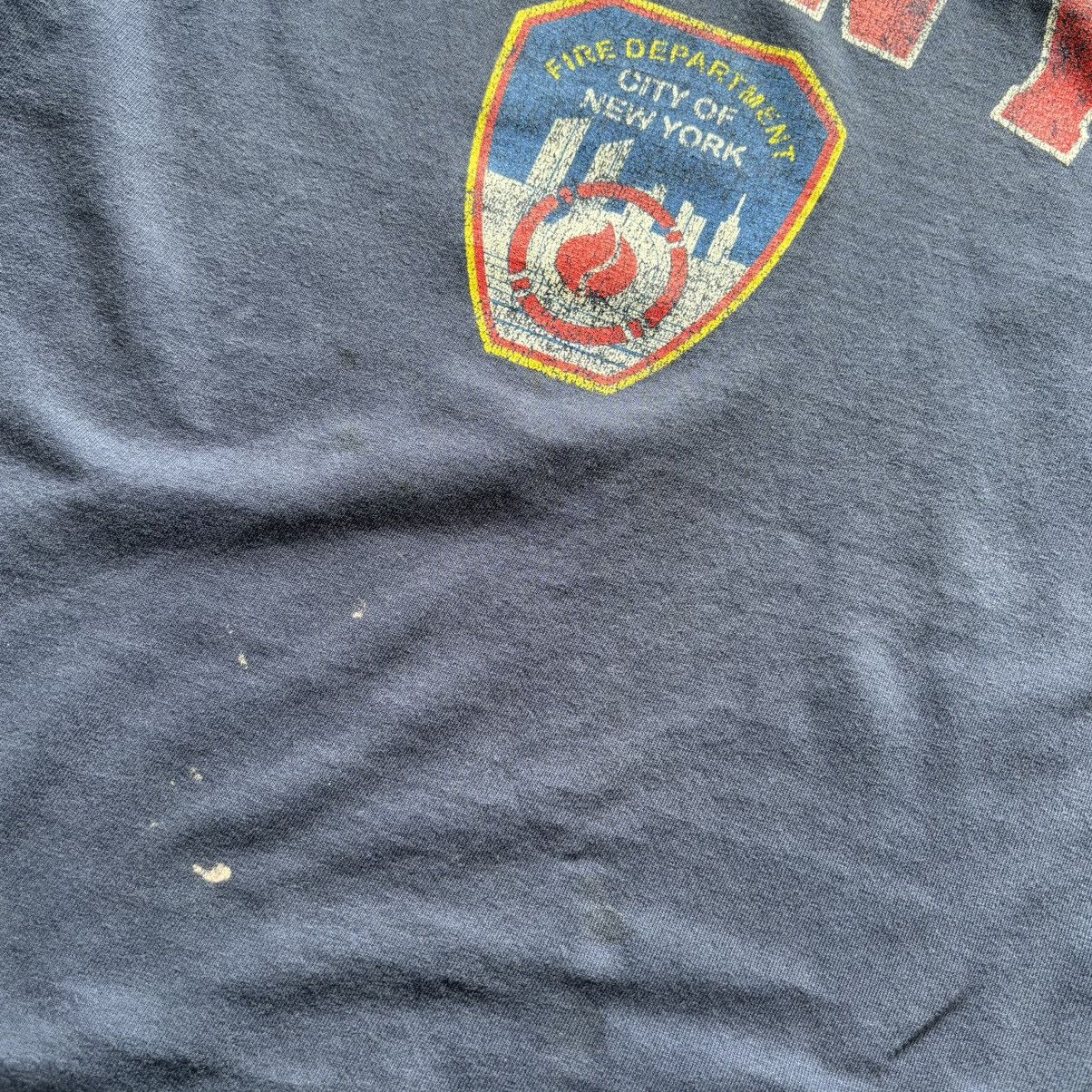Vintage Sun Faded Distressed Vintage FDNY Tee Size US L / EU 52-54 / 3 - 2 Thumbnail