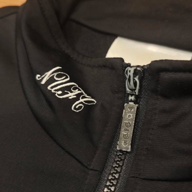 1995-96 𝙉𝙚𝙬𝙘𝙖𝙨𝙩𝙡𝙚 𝙖𝙙𝙞𝙙𝙖𝙨 𝙏𝙧𝙖𝙘𝙠 𝙅𝙖𝙘𝙠𝙚𝙩 - 9/10 - (𝙇)