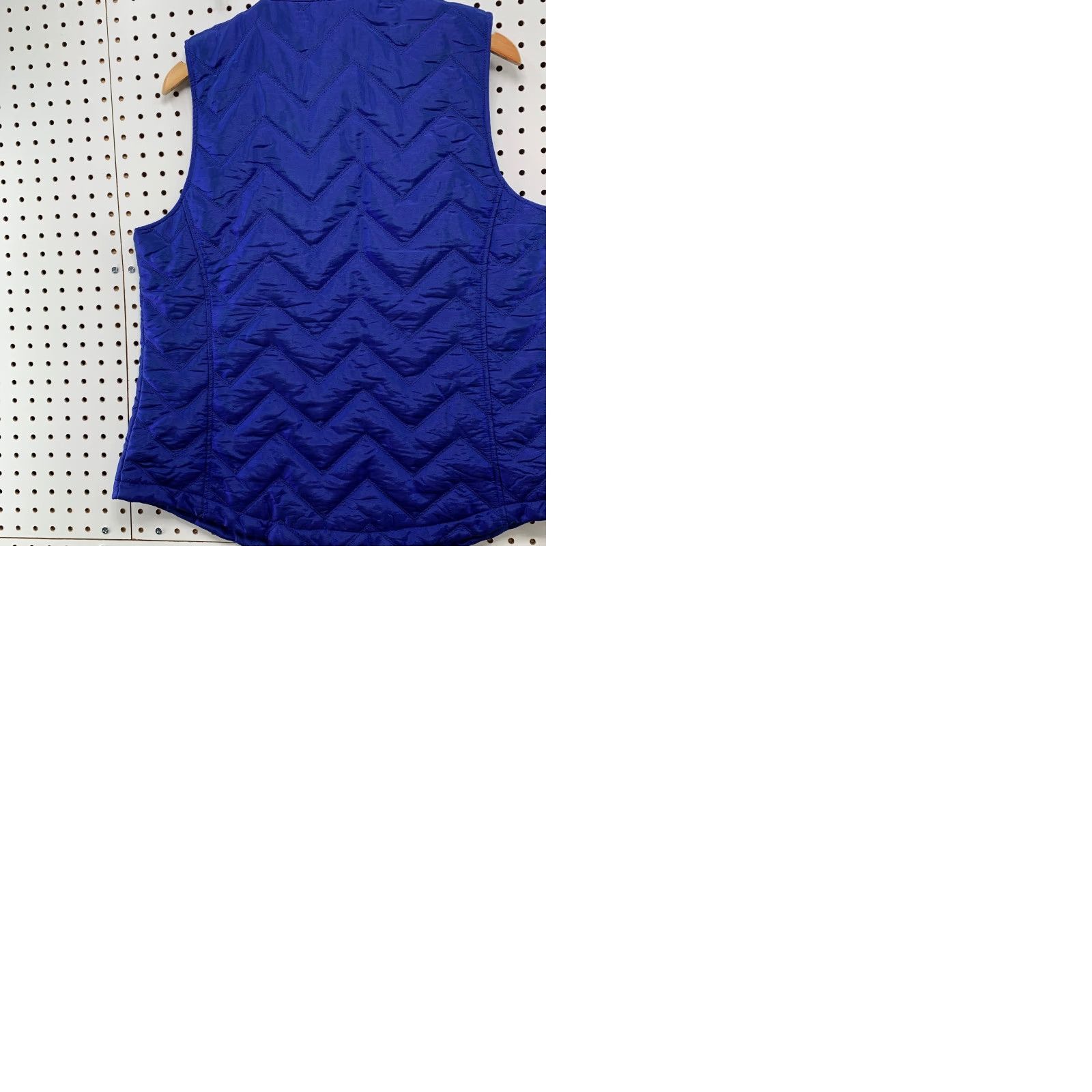 Vintage **VINTAGE NEW Weekend Chico's Women Sleeveless Blue Puffer Vest NWT** User: **NEW Weekend Chico's Women Sleeveless Blue Puffer Vest NWT** Size S / US 4 / IT 40 - 10 Thumbnail