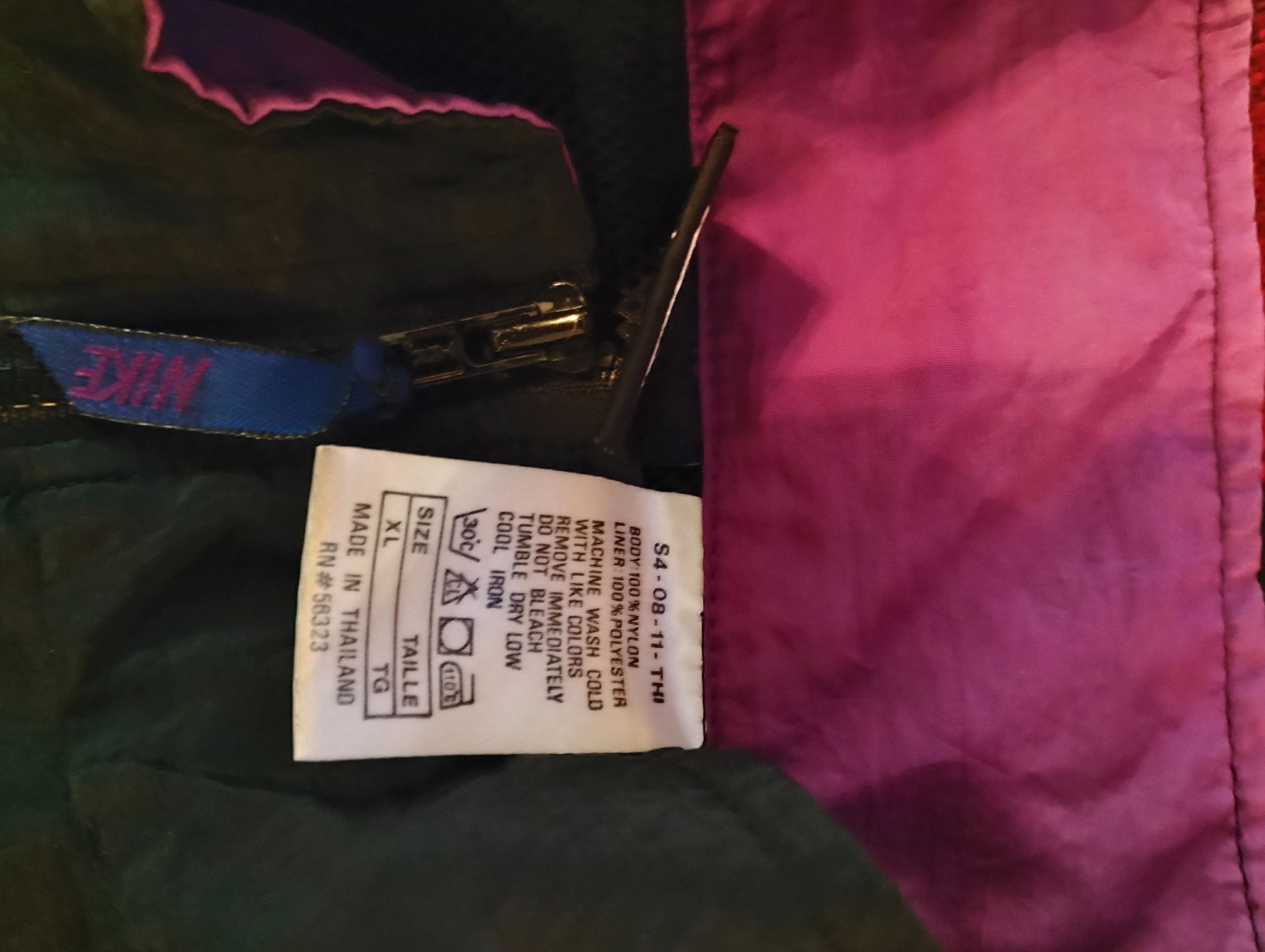 Nike Vintage Nike Windbreaker Track Style Jacket Size US XL / EU 56 / 4 - 4 Thumbnail