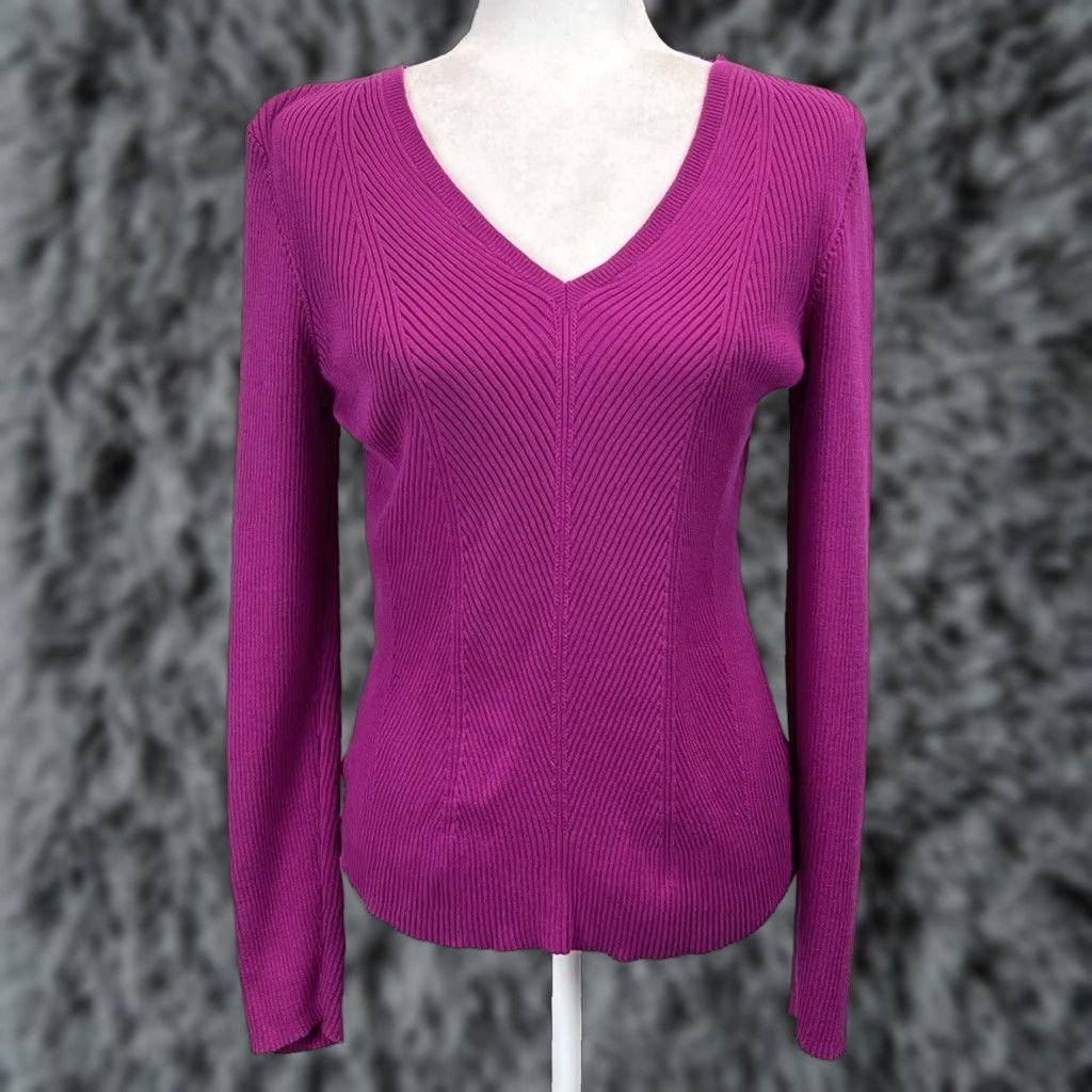 Ralph Lauren LAUREN RALPH LAUREN Fuchsia Ribbed Sweater Large Womens V-Neck Long Sleeve Pullover Stretch Fitted Size L / US 10 / IT 46 - 1 Thumbnail