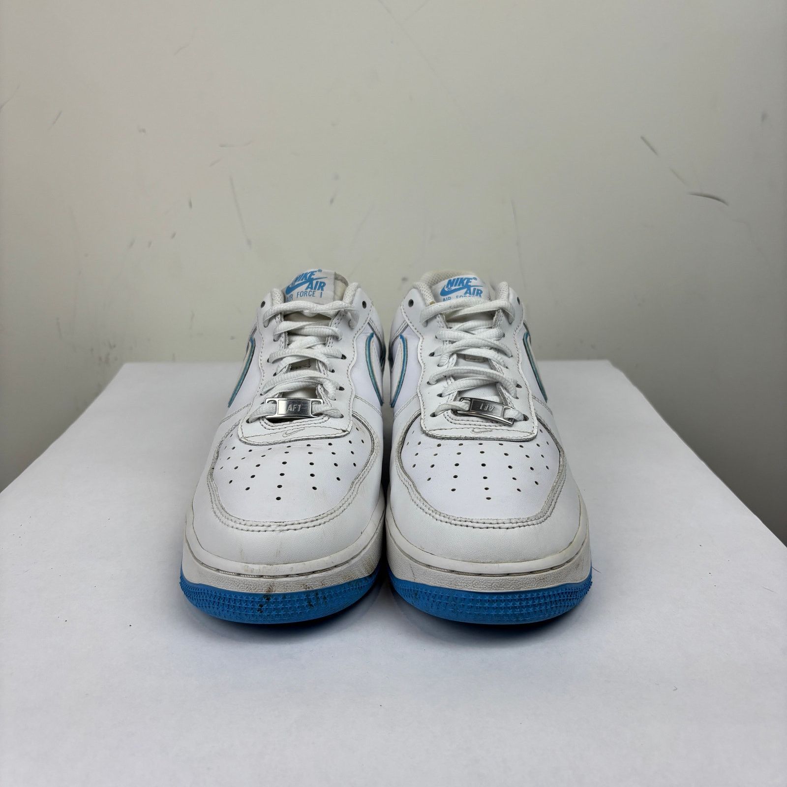 Nike Nike Air Force 1 '07 Low White University Blue Shoes 9.5 Size US 9.5 / EU 42-43 - 2 Thumbnail