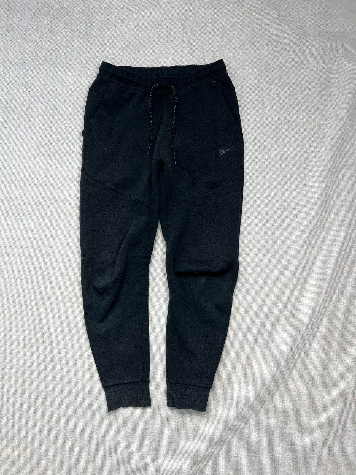 Nike Pants Nike Tech Fleece black new collection Size US 30 / EU 46 - 1 Thumbnail