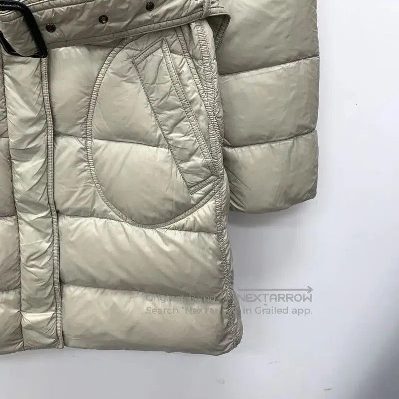 Burberry Burberry Women's Light Gray Down Jacket. Size S / US 4 / IT 40 - 4 Thumbnail