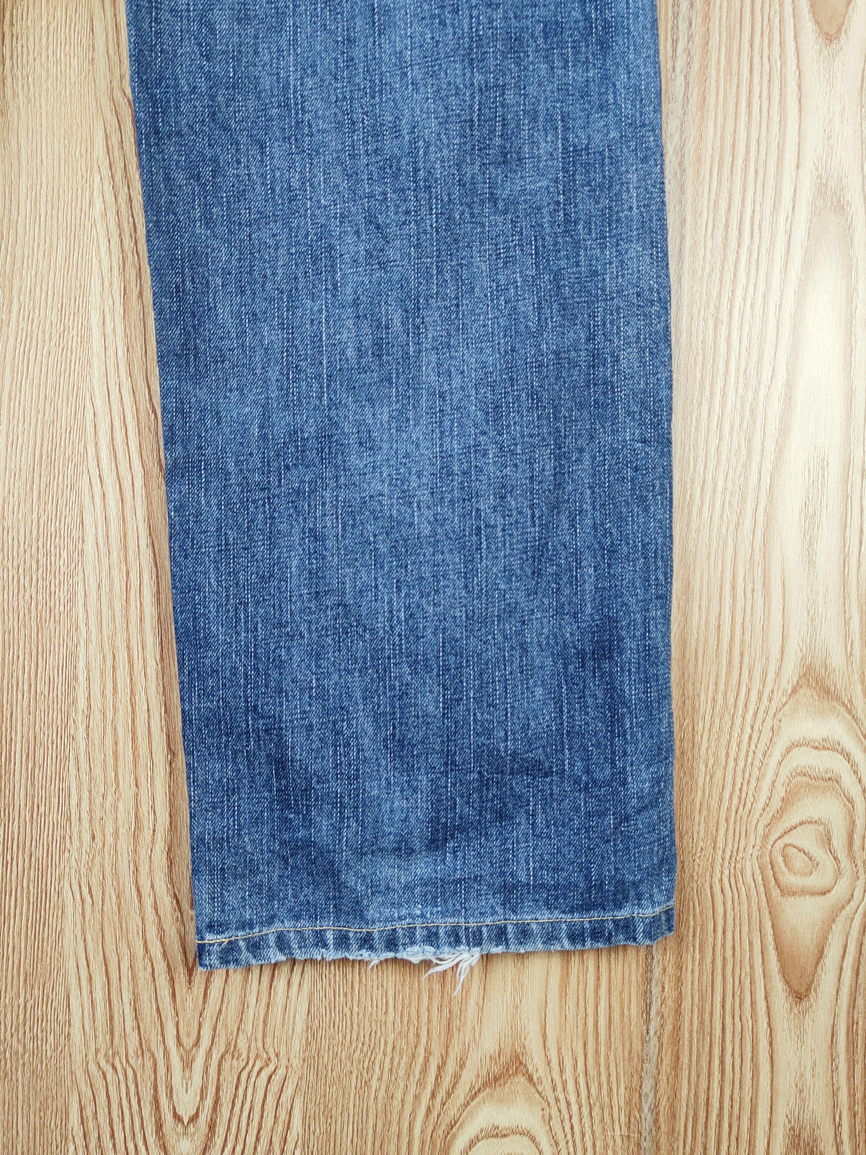 Japanese Brand Uniqlo Blue Distressed Ripped Jeans #S2688 Size US 32 / EU 48 - 12 Thumbnail