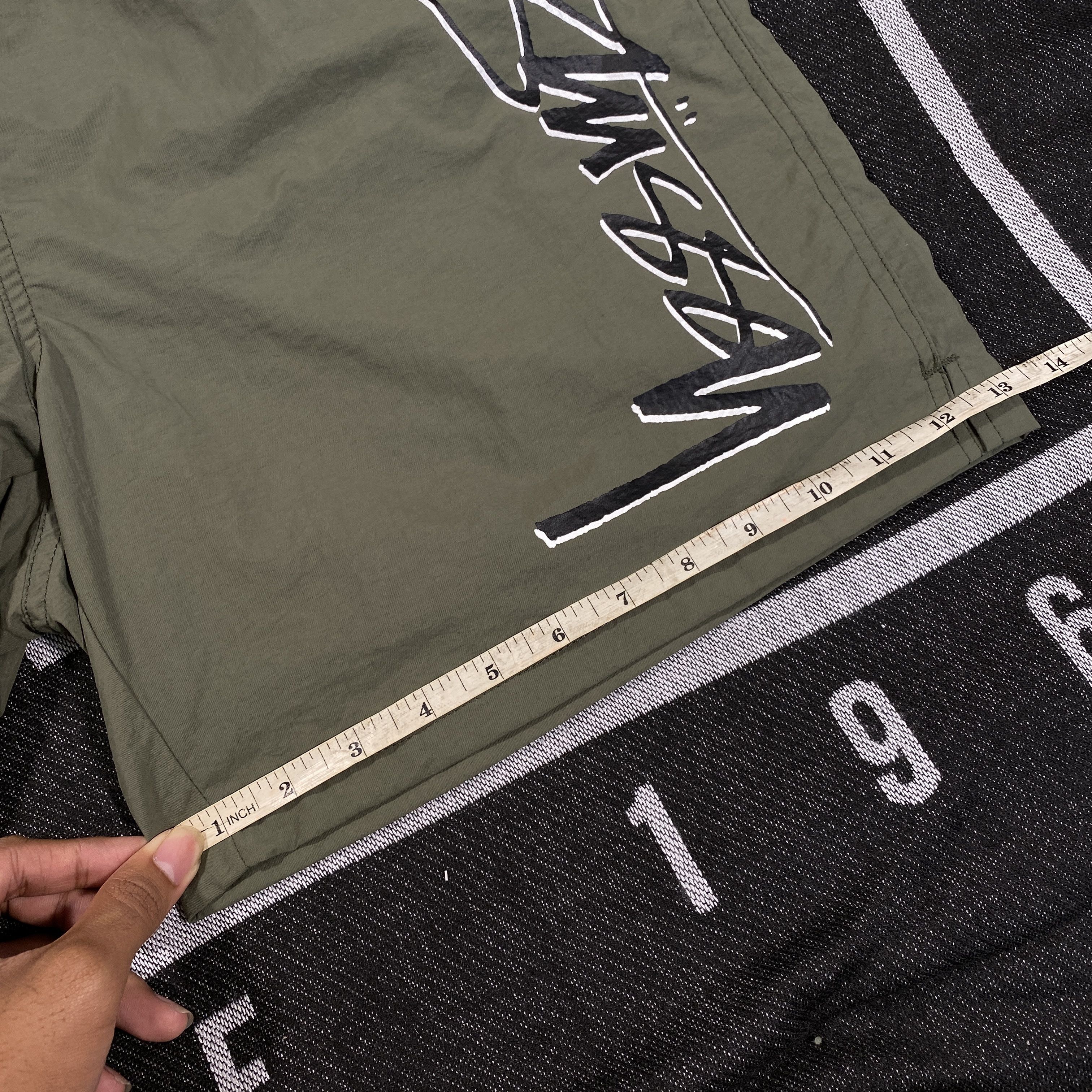 Stussy stussy vertical logo shorts size 32 Size US 32 / EU 48 - 8 Thumbnail