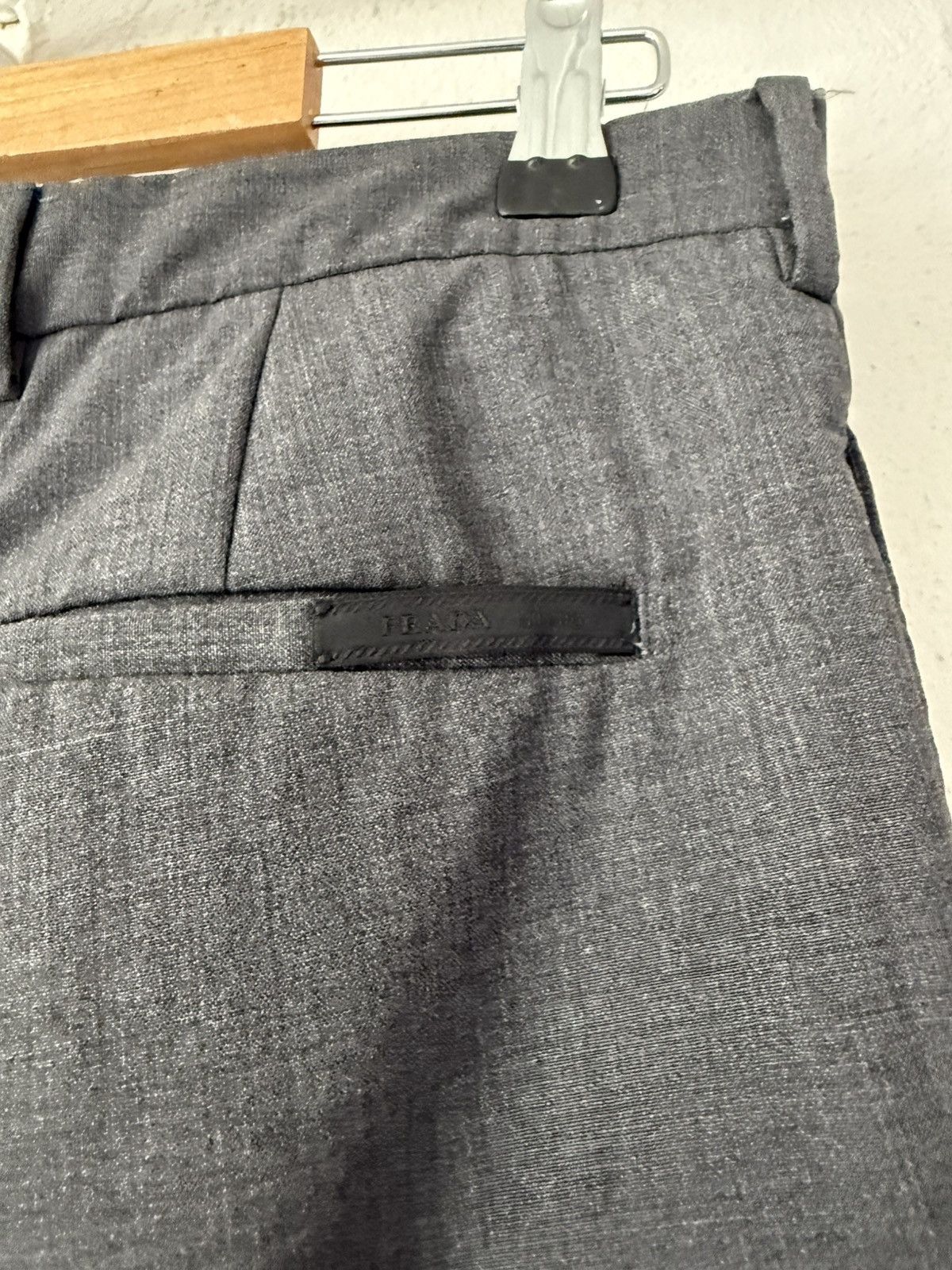 Prada Prada Slim Wool Trousers in Charcoal Grey Size US 34 / EU 50 - 9 Thumbnail