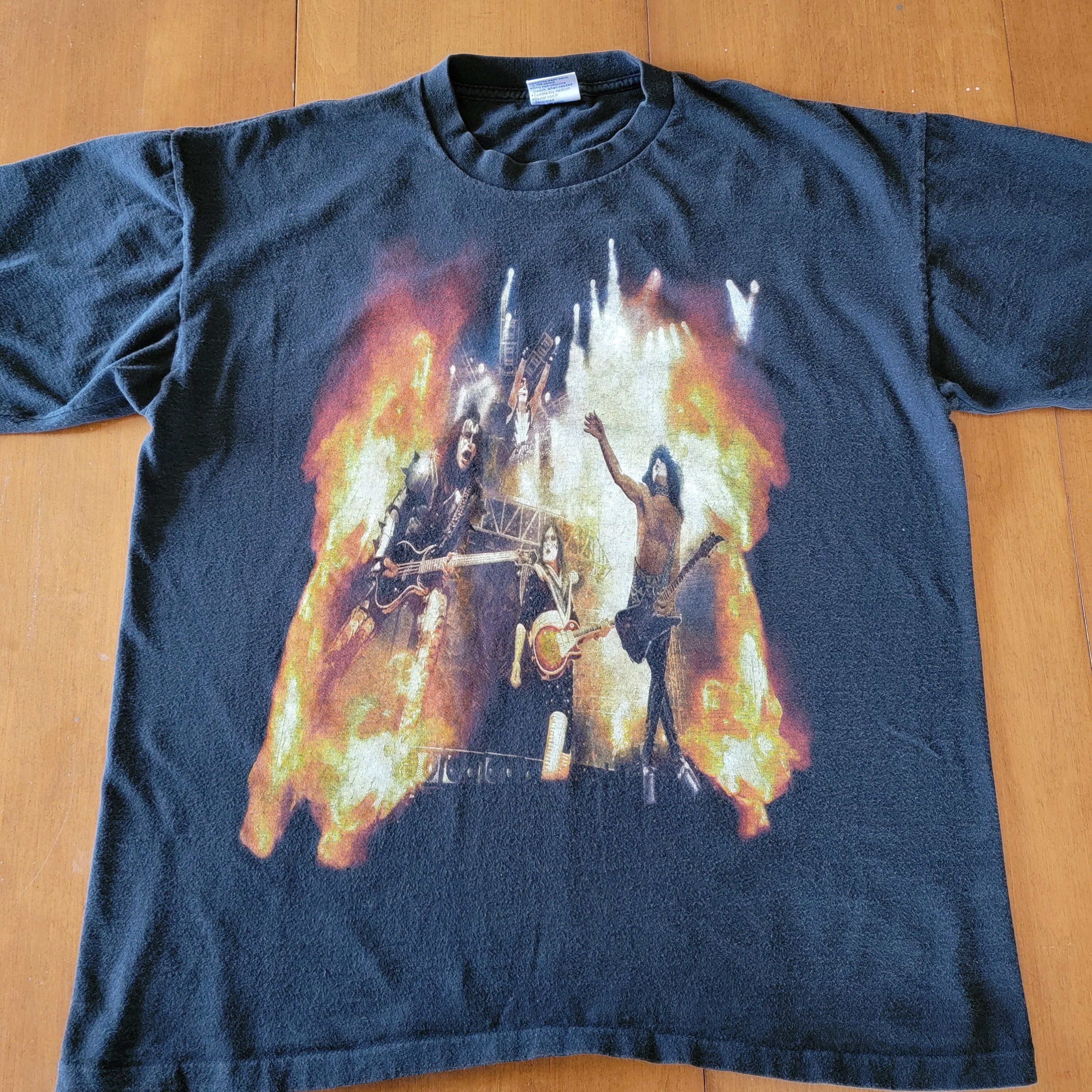 All Sport × Band Tees × Vintage Kiss 2000 Tour Shirt | Rocks Salt Lake City Size US XL / EU 56 / 4 - 1 Thumbnail