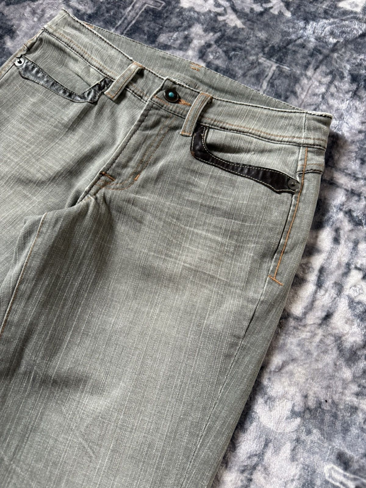 Hysteric Glamour Deux Brahmin Japan Smoke grey Low Rise Flared Jeans Size US 27 - 3 Thumbnail