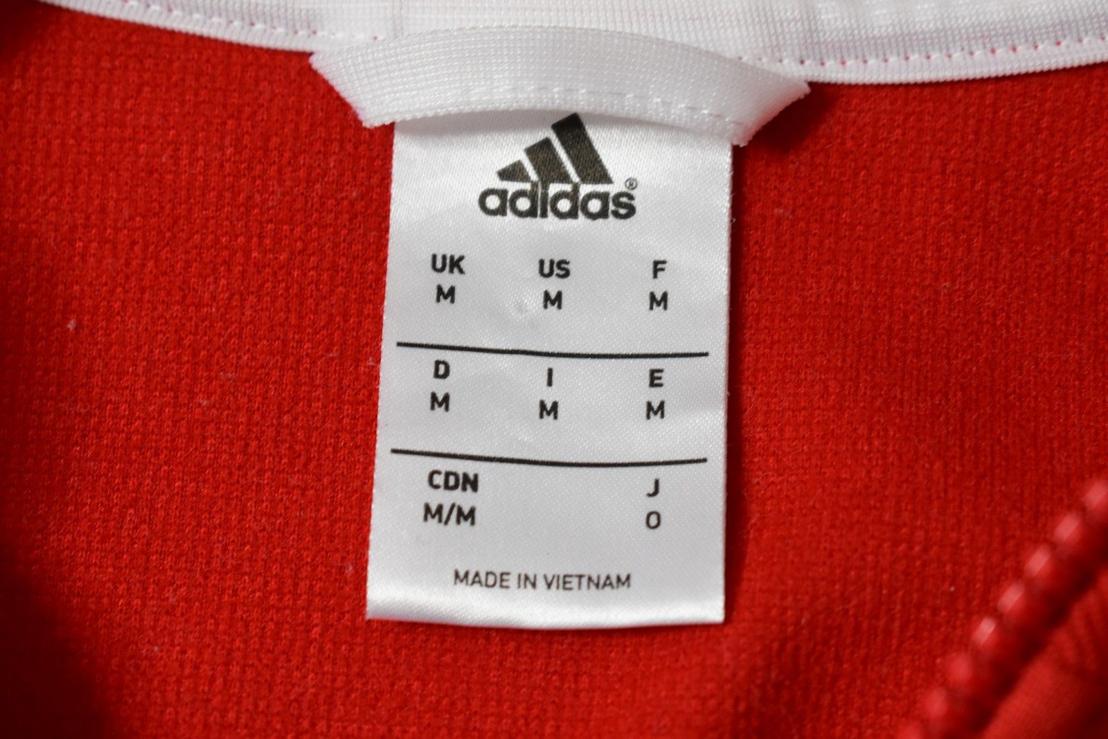 Adidas adidas Bayern München FANCLUB 2013 Jacket SIZE M (adults) Size US M / EU 48-50 / 2 - 6 Thumbnail