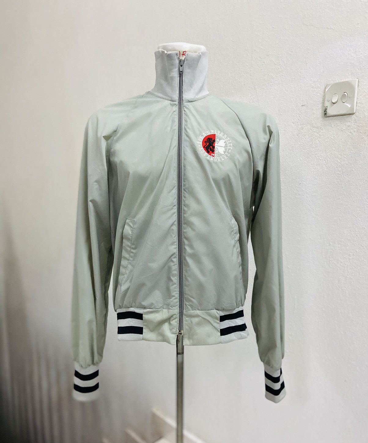 Vintage VINTAGE MACMURRAY SOKA UNIVERSITY JACKET Size US M / EU 48-50 / 2 - 3 Thumbnail