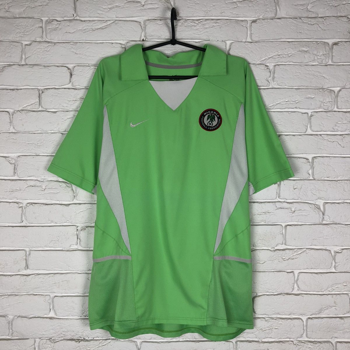 Nike Nike Nigeria national team 2002 2004 home soccer jersey Size US L / EU 52-54 / 3 - 1 Thumbnail