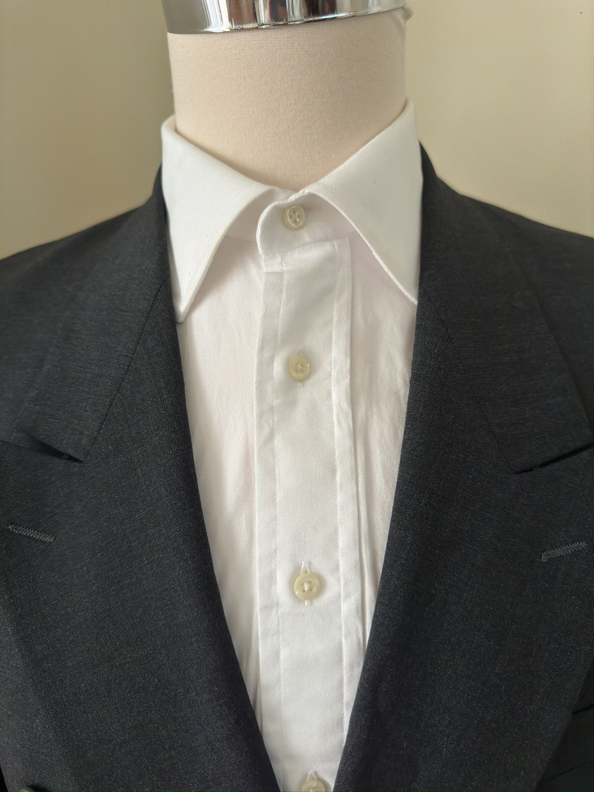 Yves Saint Laurent Yves Saint Laurent Made in France DB Peak Lapel Blazer 40R Size 40R - 3 Thumbnail