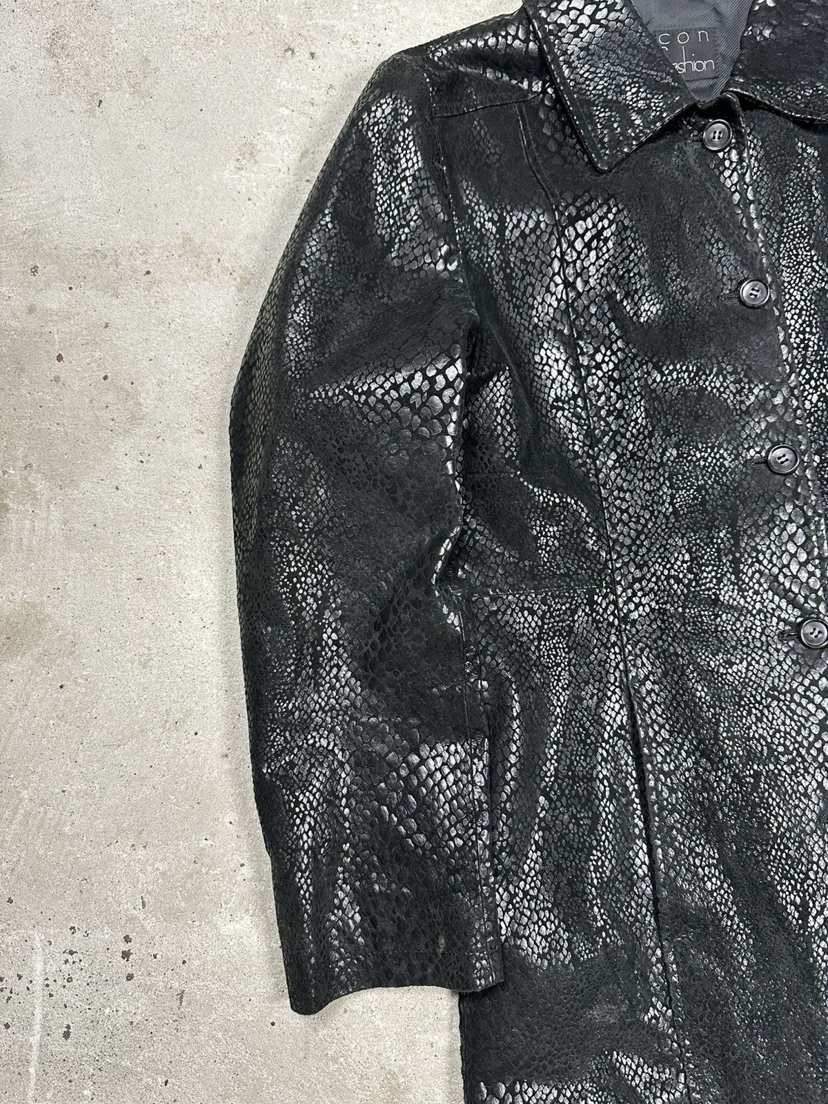 Japanese Brand Vintage Y2K Black Genuine Leather Crocodile Snakeskin Coat Size XL / US 12-14 / IT 48-50 - 5 Thumbnail