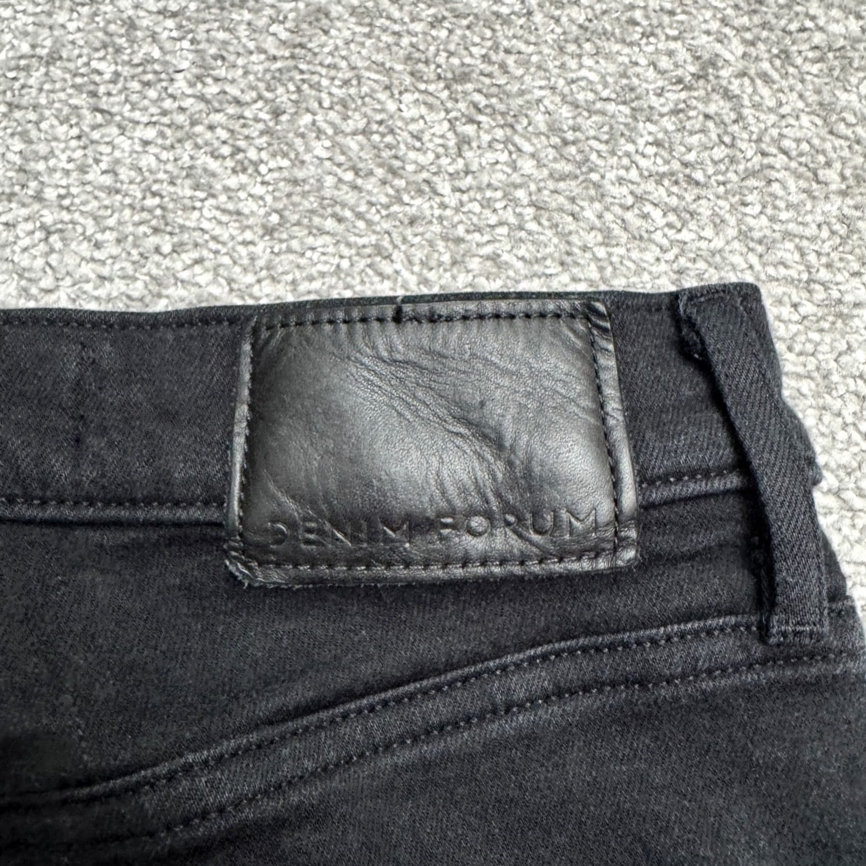 Aritzia Denim Forum The Lola High Rise Skinny Jeans Women 26 Black Stretch Size 26" / US 2 / IT 38 - 6 Thumbnail