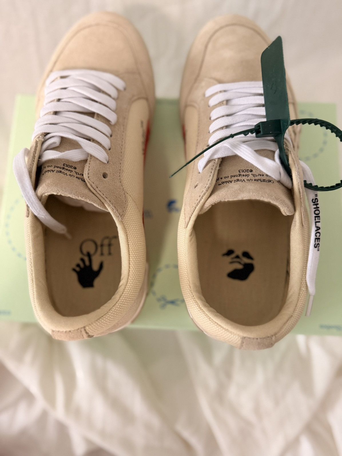 Off-White Off-White Low Vulcanized Beige Men's Sneakers Size US 11 / EU 44 - 7 Thumbnail