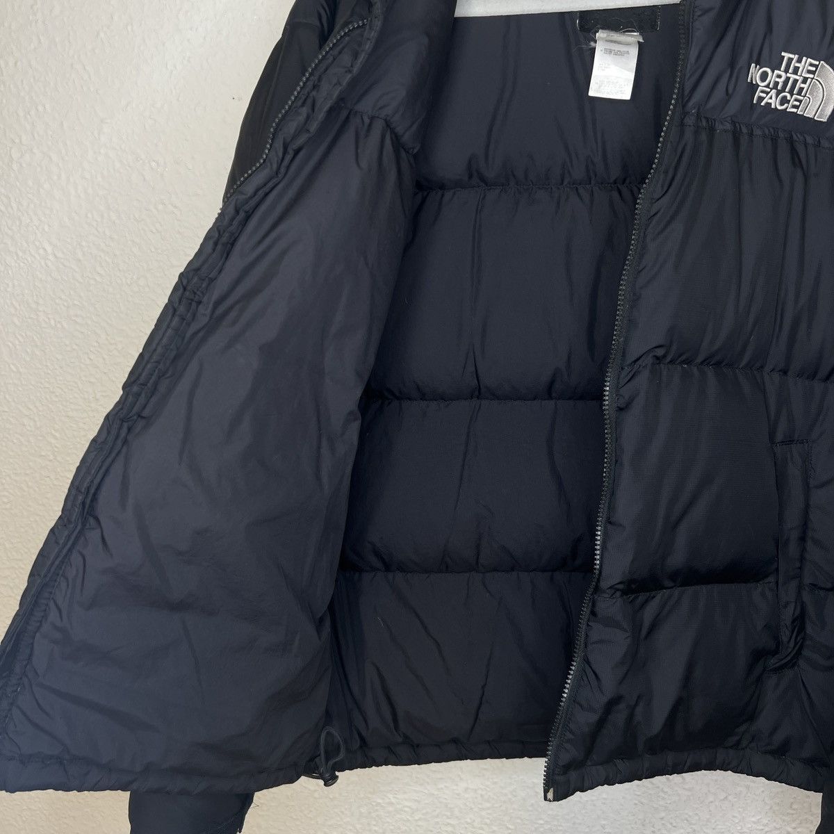 The North Face The North Face Nuptse 700 Puffer Down Jacket Vintage Black Size US L / EU 52-54 / 3 - 7 Thumbnail
