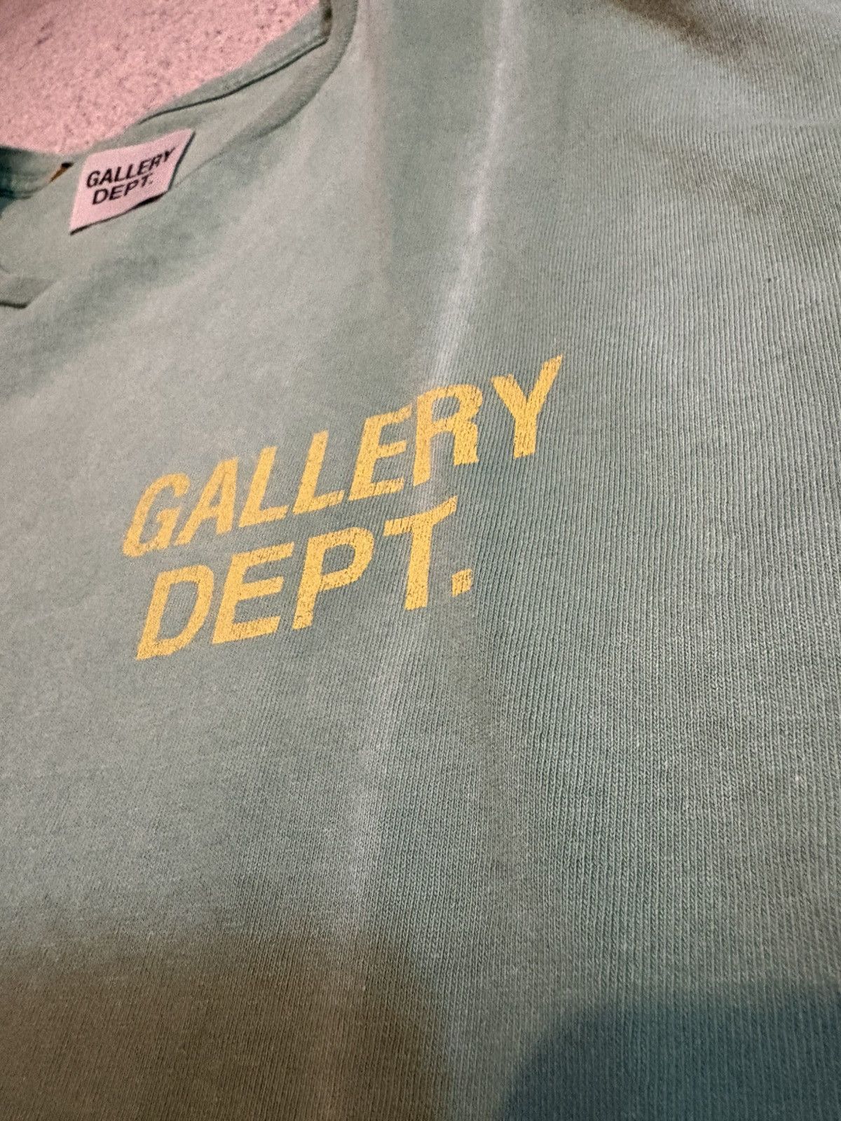 Gallery Dept. Gallery Dept Green Logo T shirt faded Size US XXL / EU 58 / 5 - 3 Thumbnail