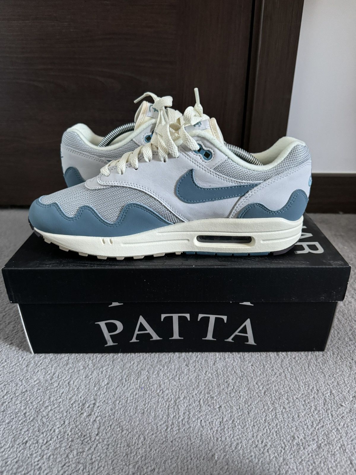 Nike × Patta Patta x Nike Air Max 1 Noise Aqua w/ Bracelet Size US 9.5 / EU 42-43 - 3 Thumbnail