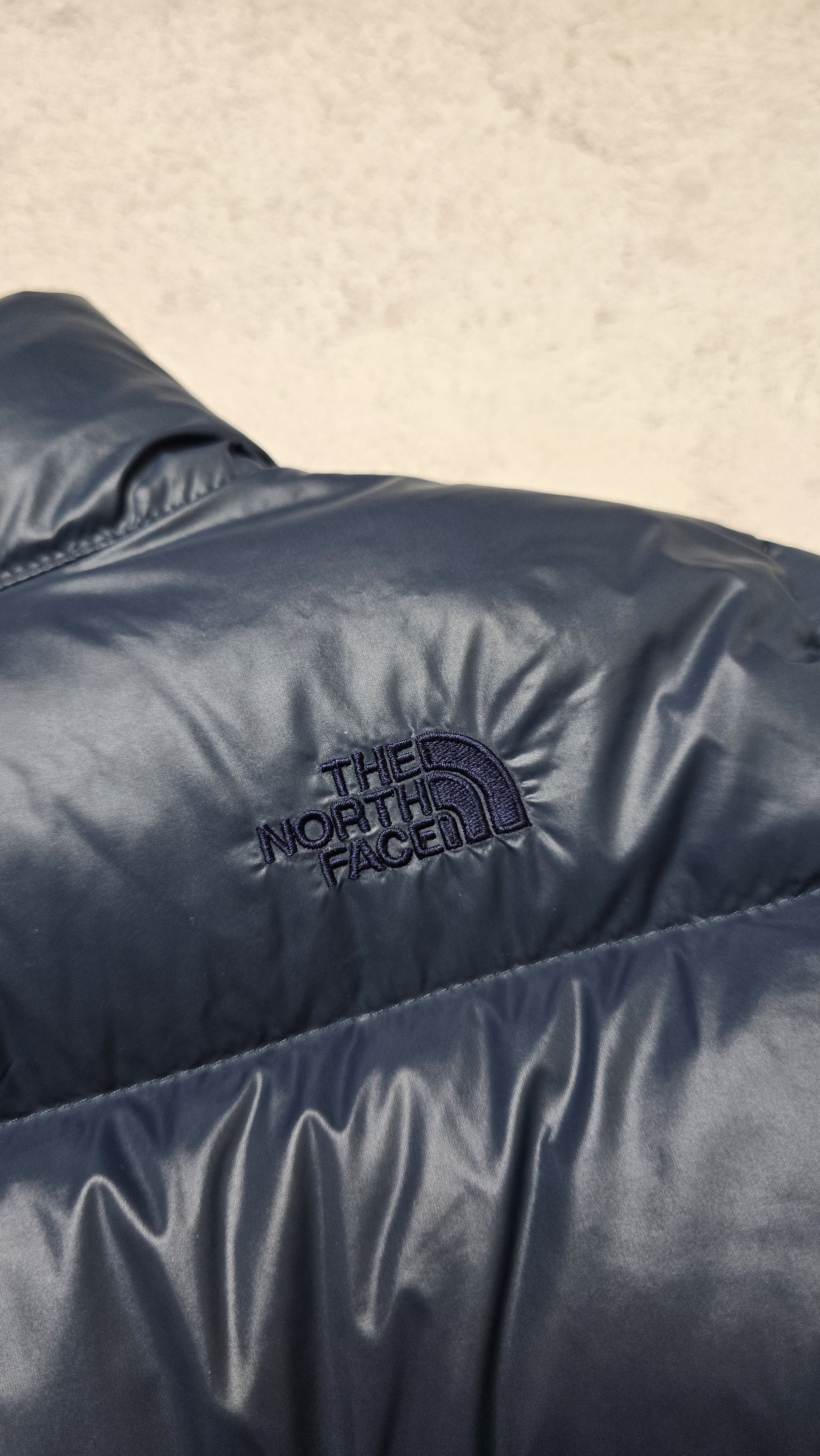 The North Face Vintage The North Face 700 Nuptse Puffer Jacket Down Coat Size M / US 6-8 / IT 42-44 - 7 Thumbnail
