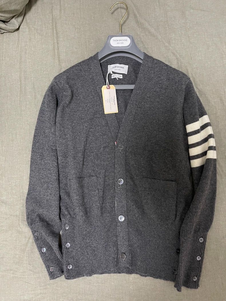 Thom Browne Thom Browne Gray Cashmere Cardigan-dmc Size US M / EU 48-50 / 2 - 1 Thumbnail