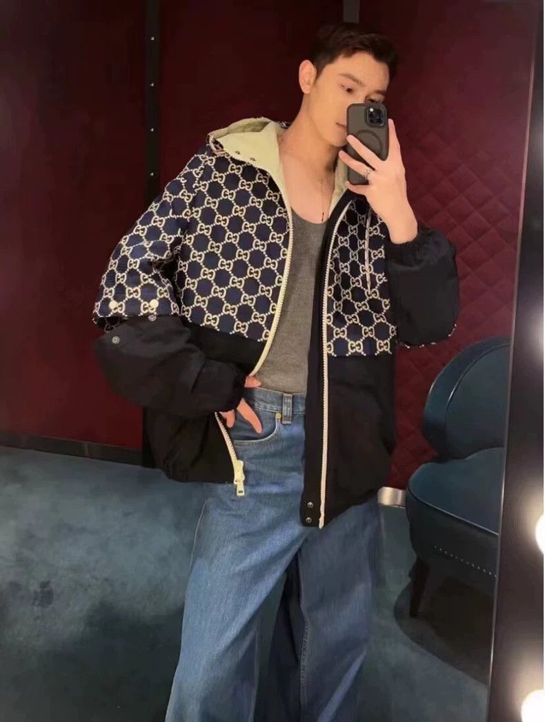 Gucci Gucci Color-blocked old flower full-print hooded zipper jac Size US S / EU 44-46 / 1 - 8 Thumbnail