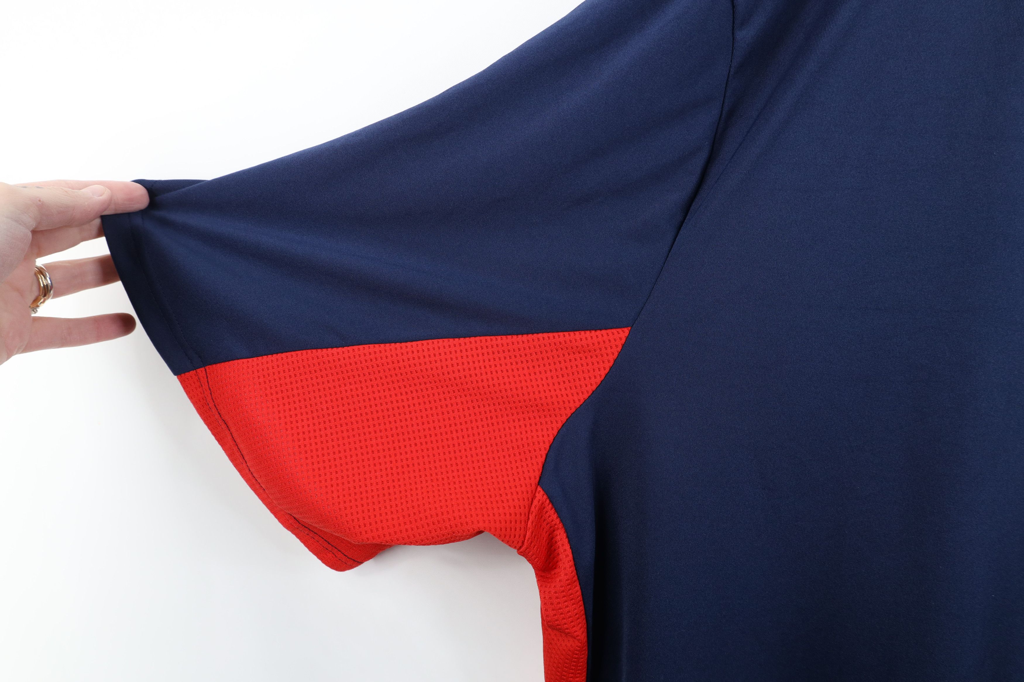 Vintage Vintage Y2K Cleveland Indians Baseball Jersey Blue Knit Size US XXL / EU 58 / 5 - 8 Thumbnail
