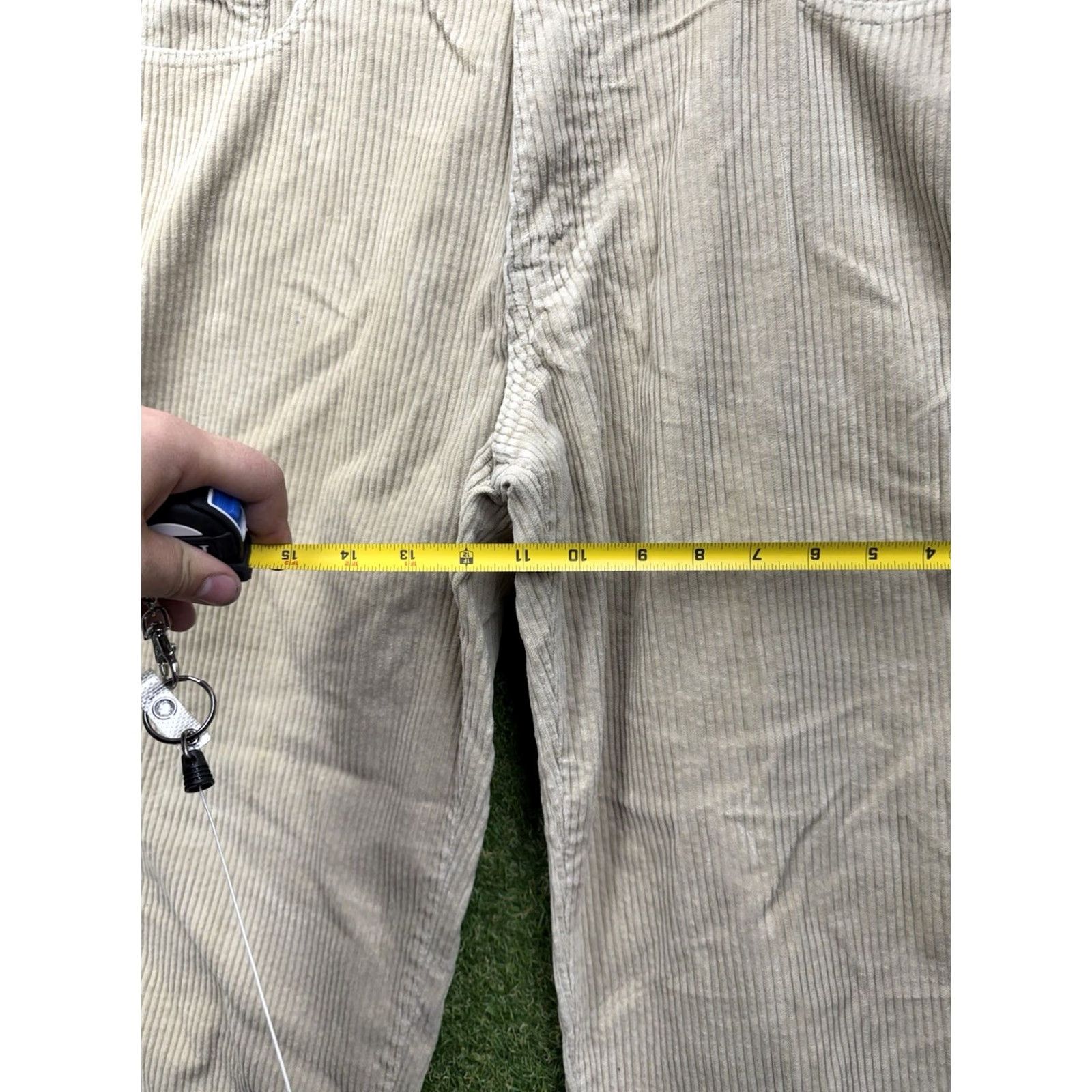 Levi's VINTAGE Levi's SilverTab Baggy Corduroy Pants Mens 36x32 Cream Baggy 90s Skater Loose Relaxed Straight Front Size US 36 / EU 52 - 5 Thumbnail