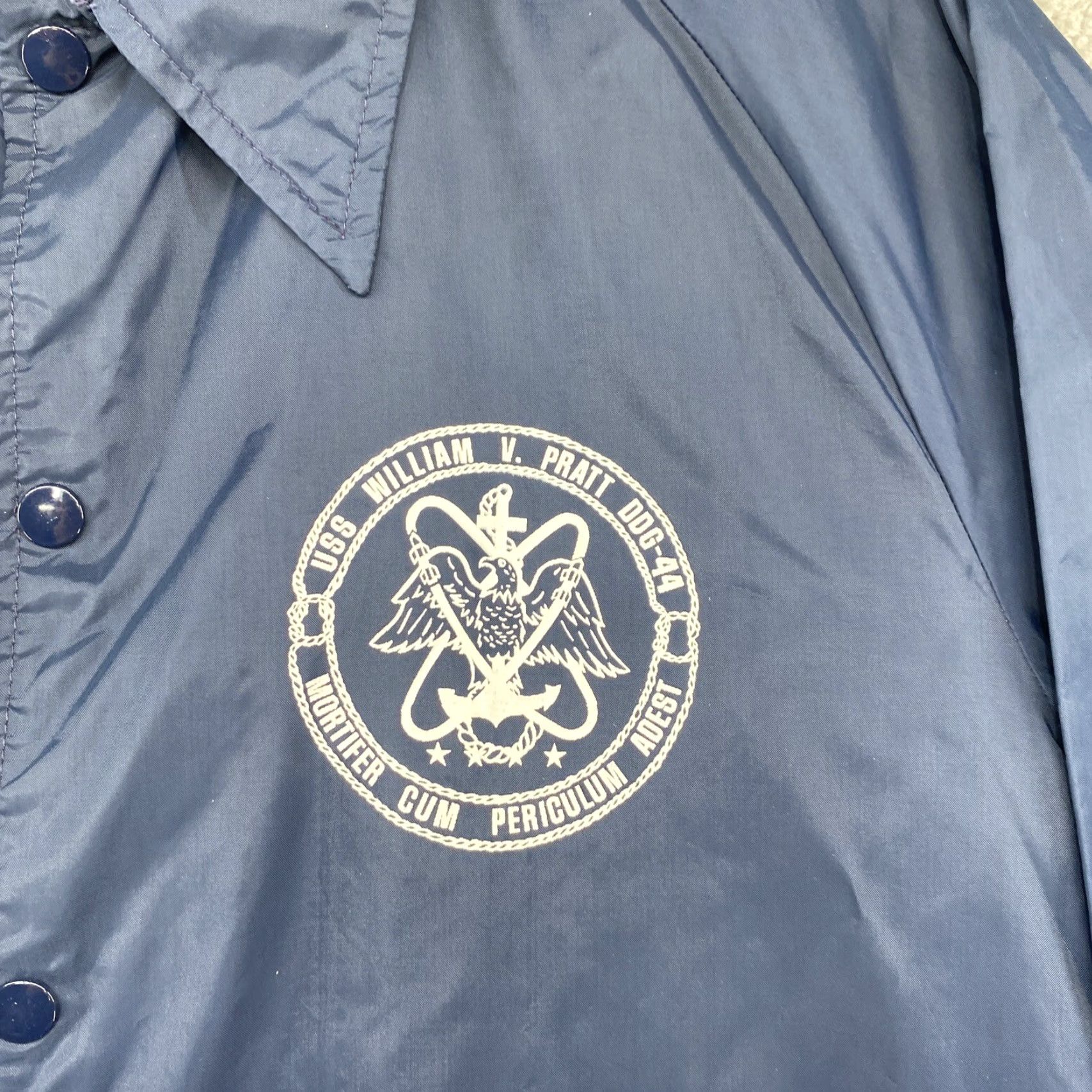 Vintage Vintage USS WILLIAM V. PRATT DDG-44 DESTROYER Snap Up Blue Jacket Men’s Size M Size US M / EU 48-50 / 2 - 2 Thumbnail